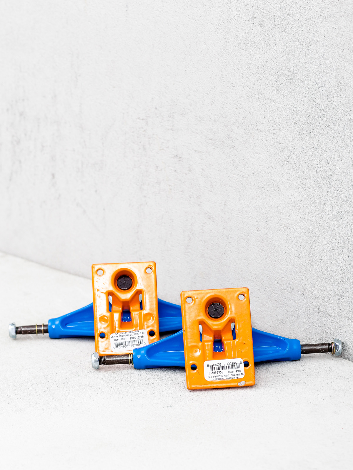 Trucky Venture Midtown Hi (blue/orange)