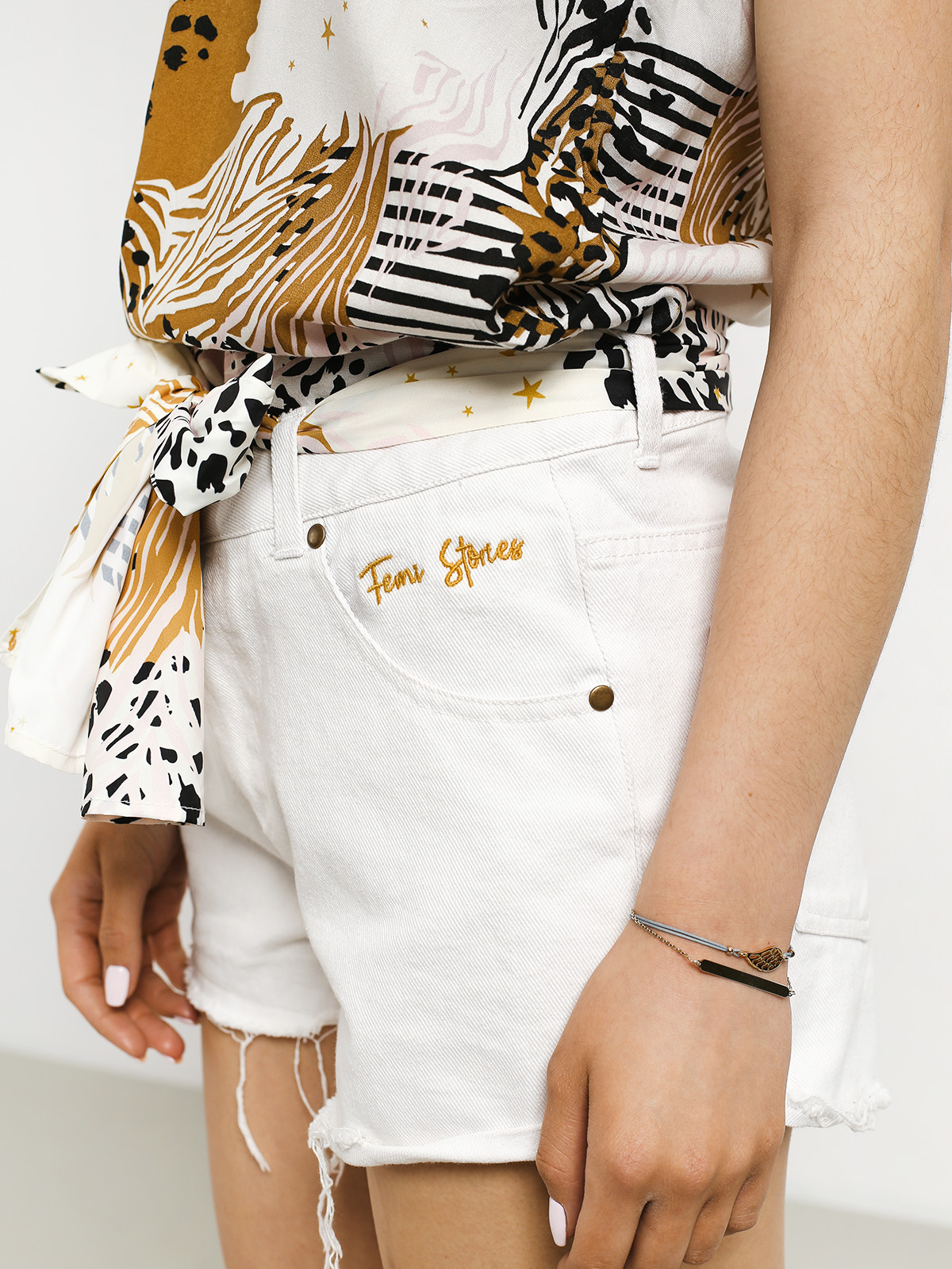 Kraťasy Femi Stories Mykina Wmn (wht)