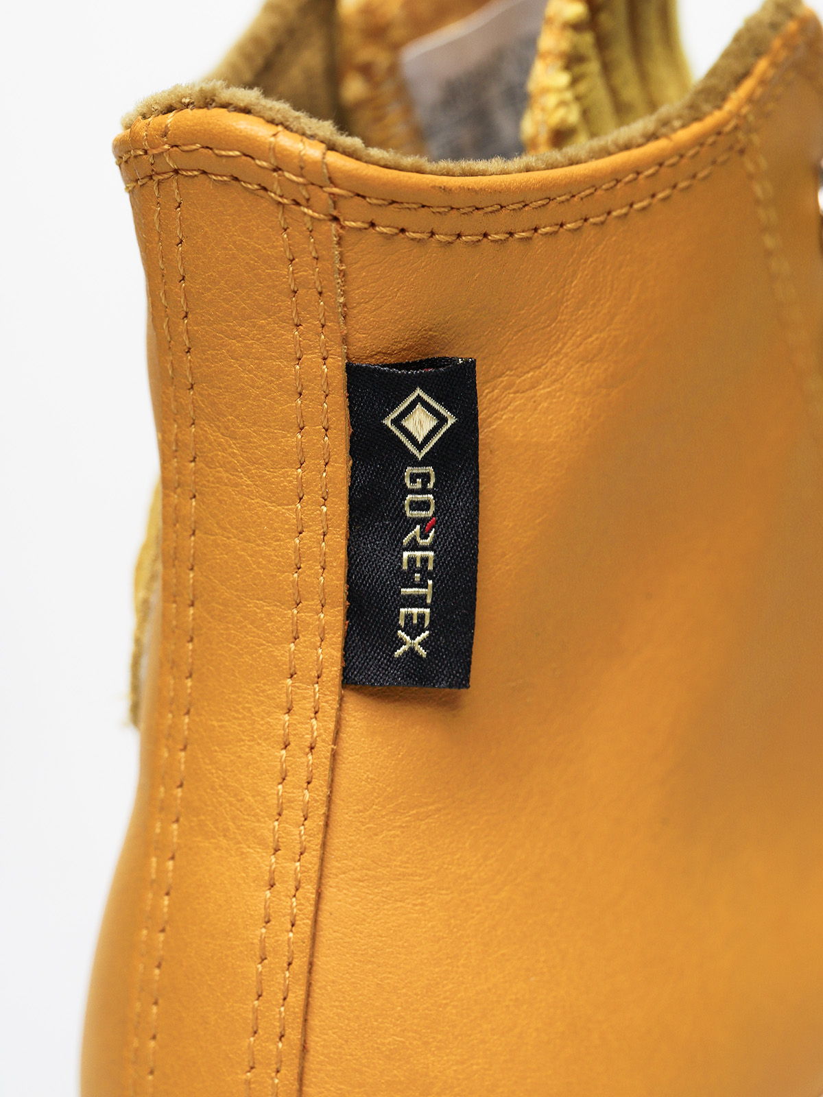 Topánky Converse Chuck Taylor All Star Hi Lugged Winter Wmn (gold dart)