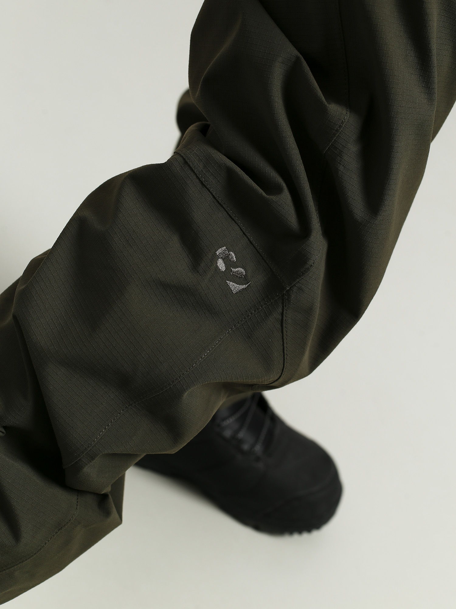 Pánske Snowboardové nohavice ThirtyTwo Wooderson (army)