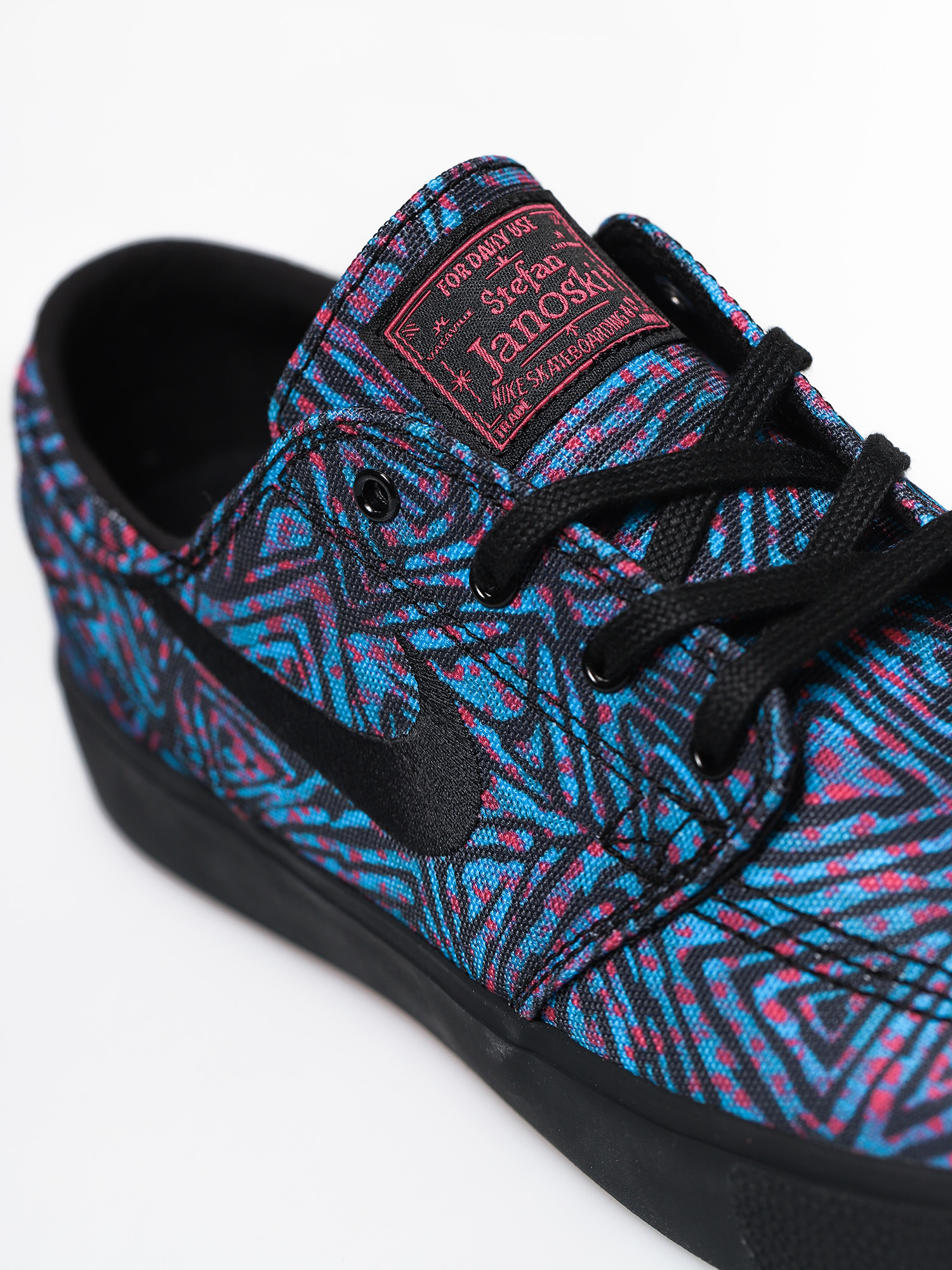 Topánky Nike SB Zoom Janoski Canvas 