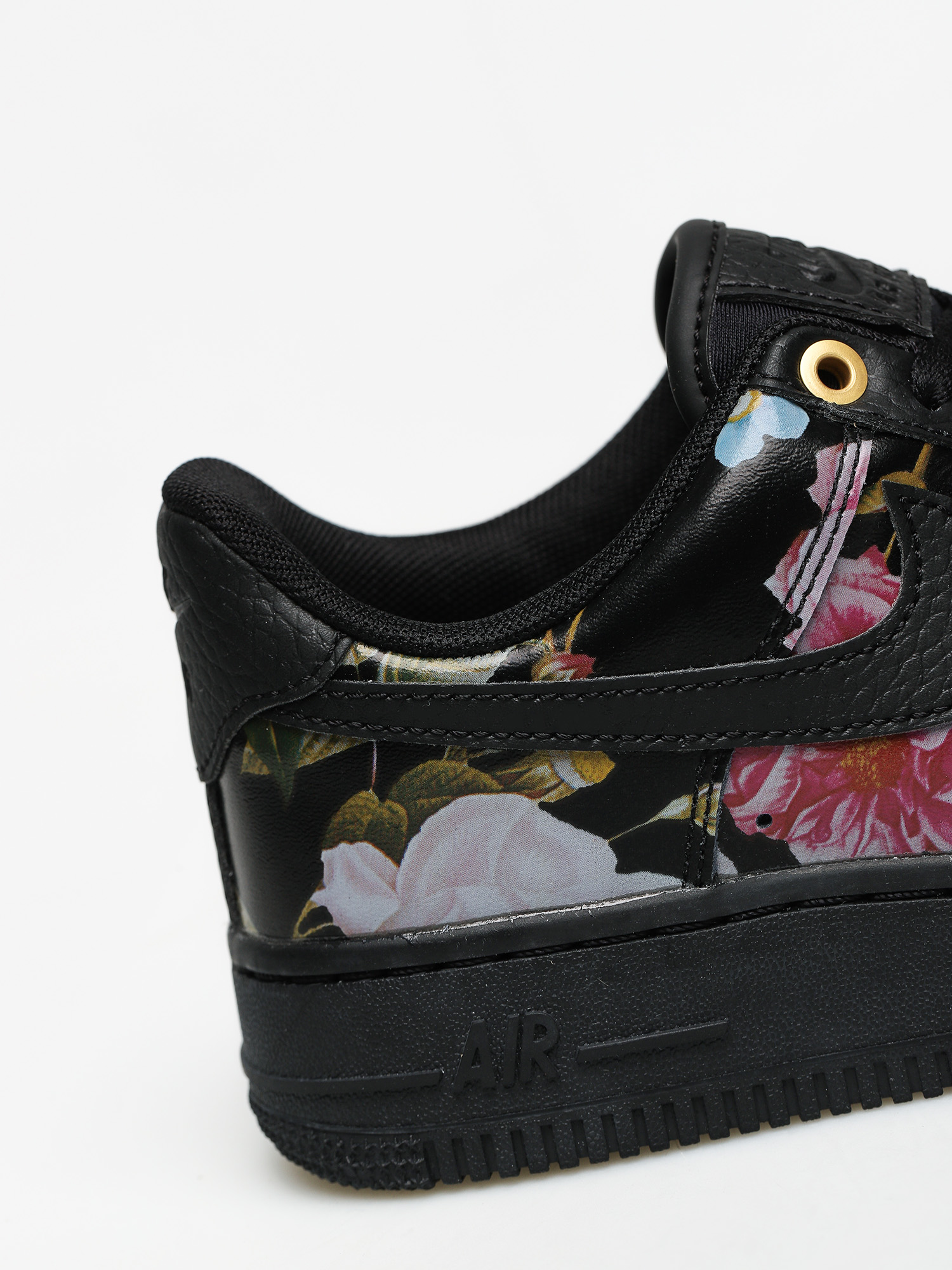 Topánky Nike Air Force 1 07 Lxx Wmn (black/black black metallic gold)