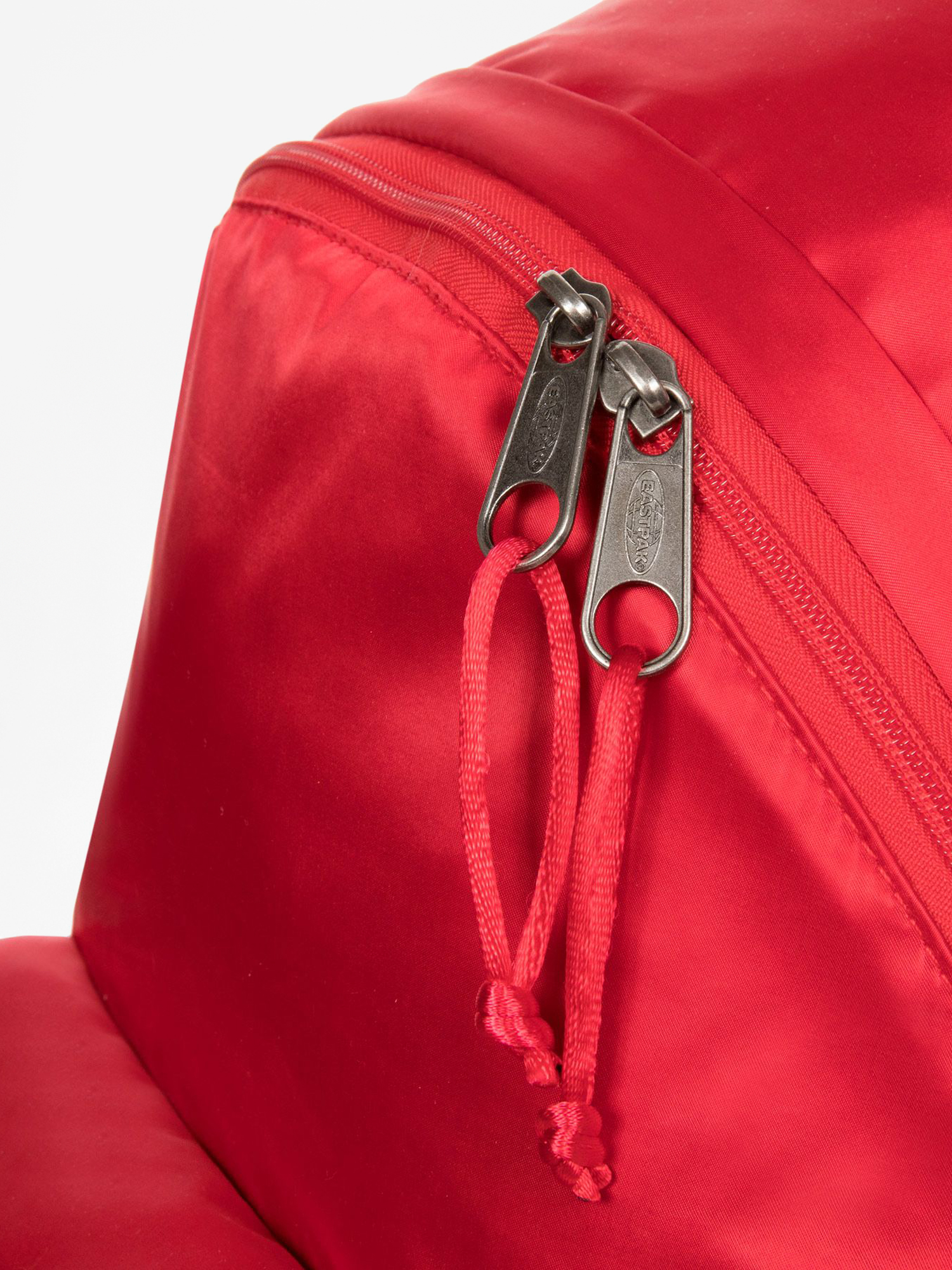 Batoh Eastpak Padded Pak R (satin sailor)