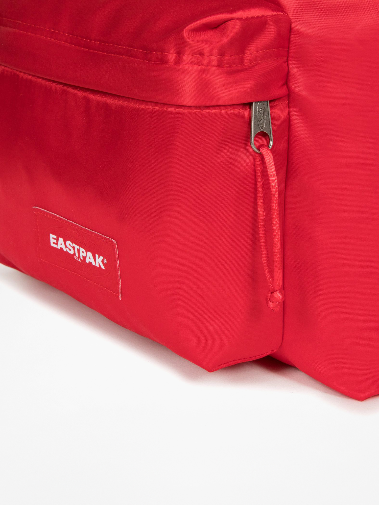 Batoh Eastpak Padded Pak R (satin sailor)