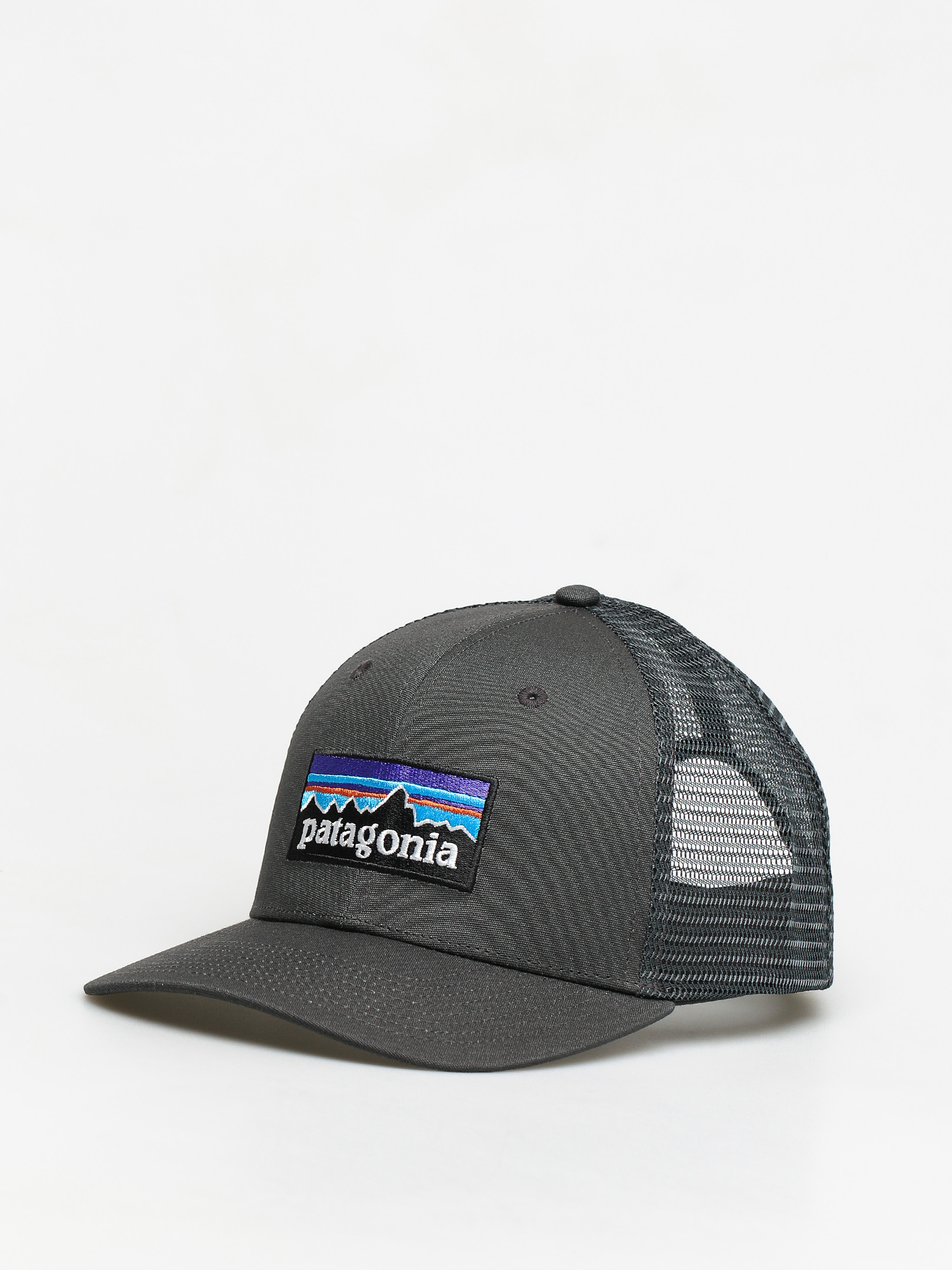 u0160iltovka Patagonia P6 Logo Trucker ZD (forge grey)