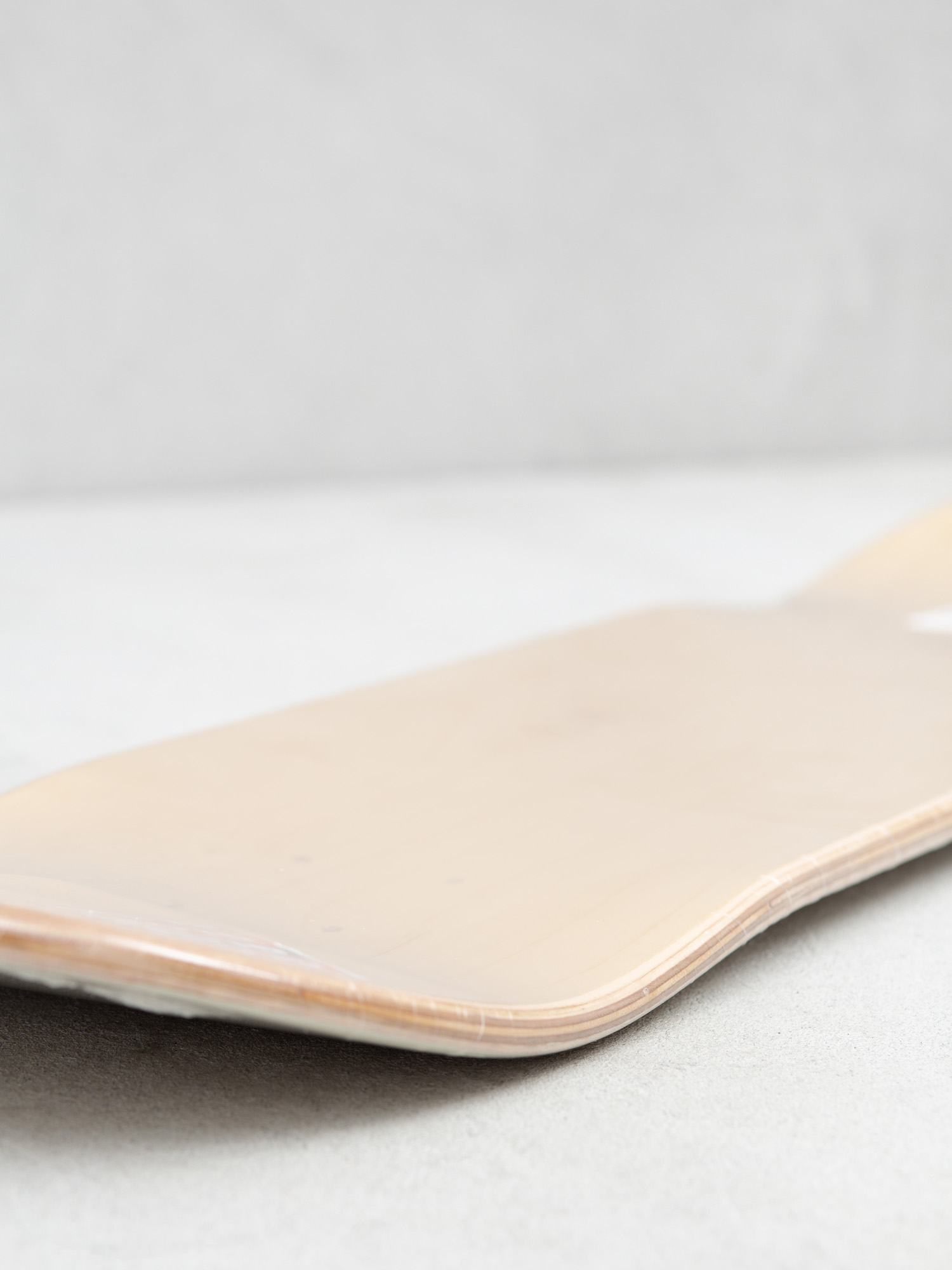 Doska Globe Goodstock (off white)