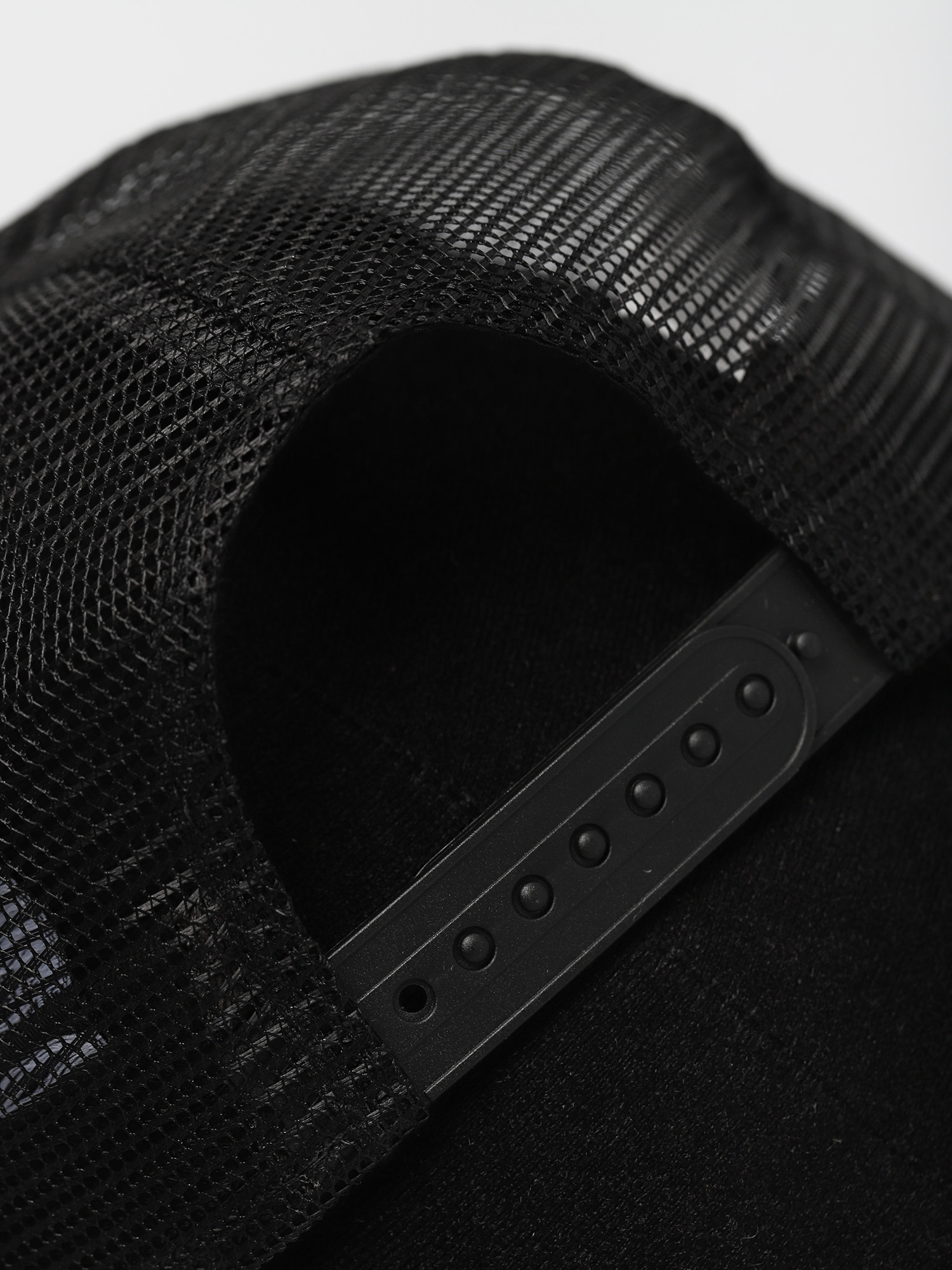 Šiltovka New Era Clean Trucker New York Yankees ZD (new york yankees blk)