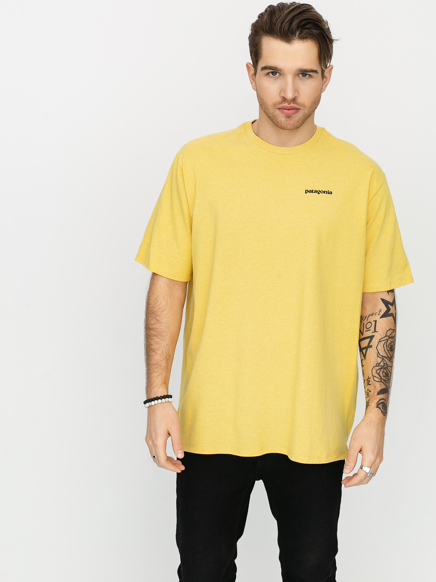 Tričko Patagonia P6 Logo Responsibili (surfboard yellow)