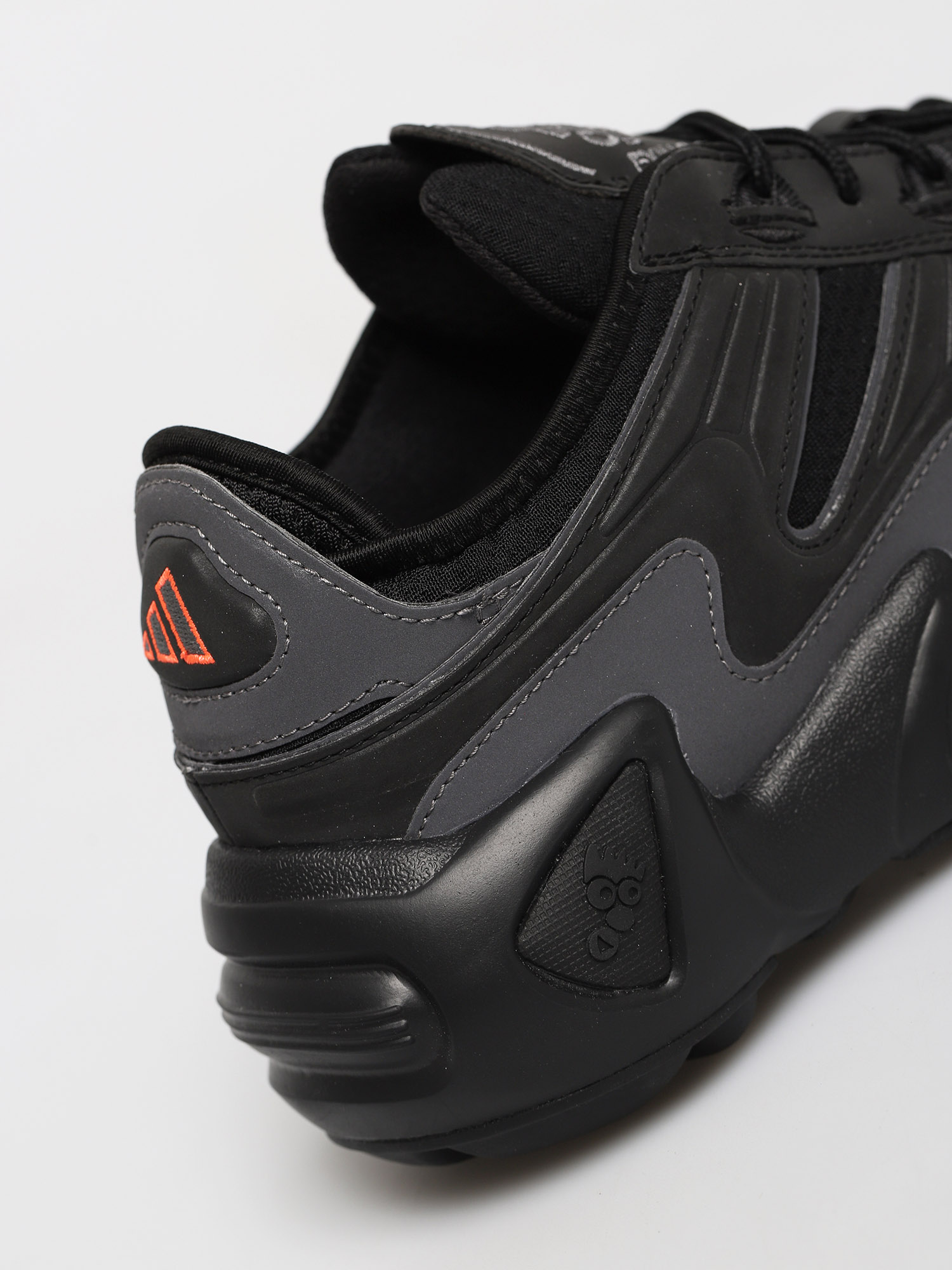 Topánky adidas Originals Fyw S 97 (cblack/cblack/solred)