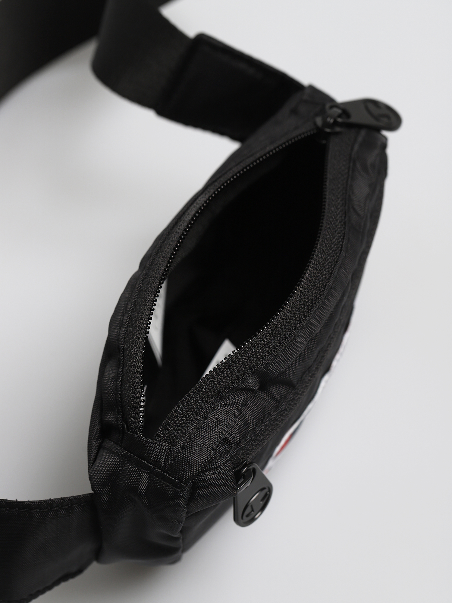 Ľadvinka Champion Belt Bag 804777 (nbk)
