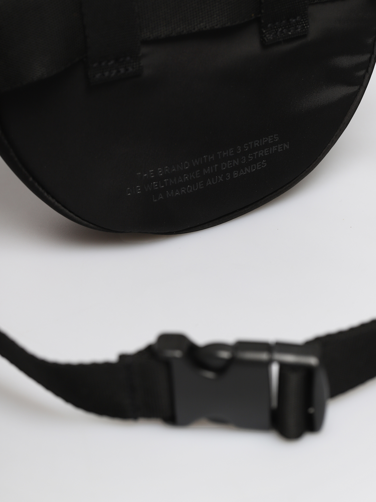 Ľadvinka adidas Originals Waistbag Round (black)