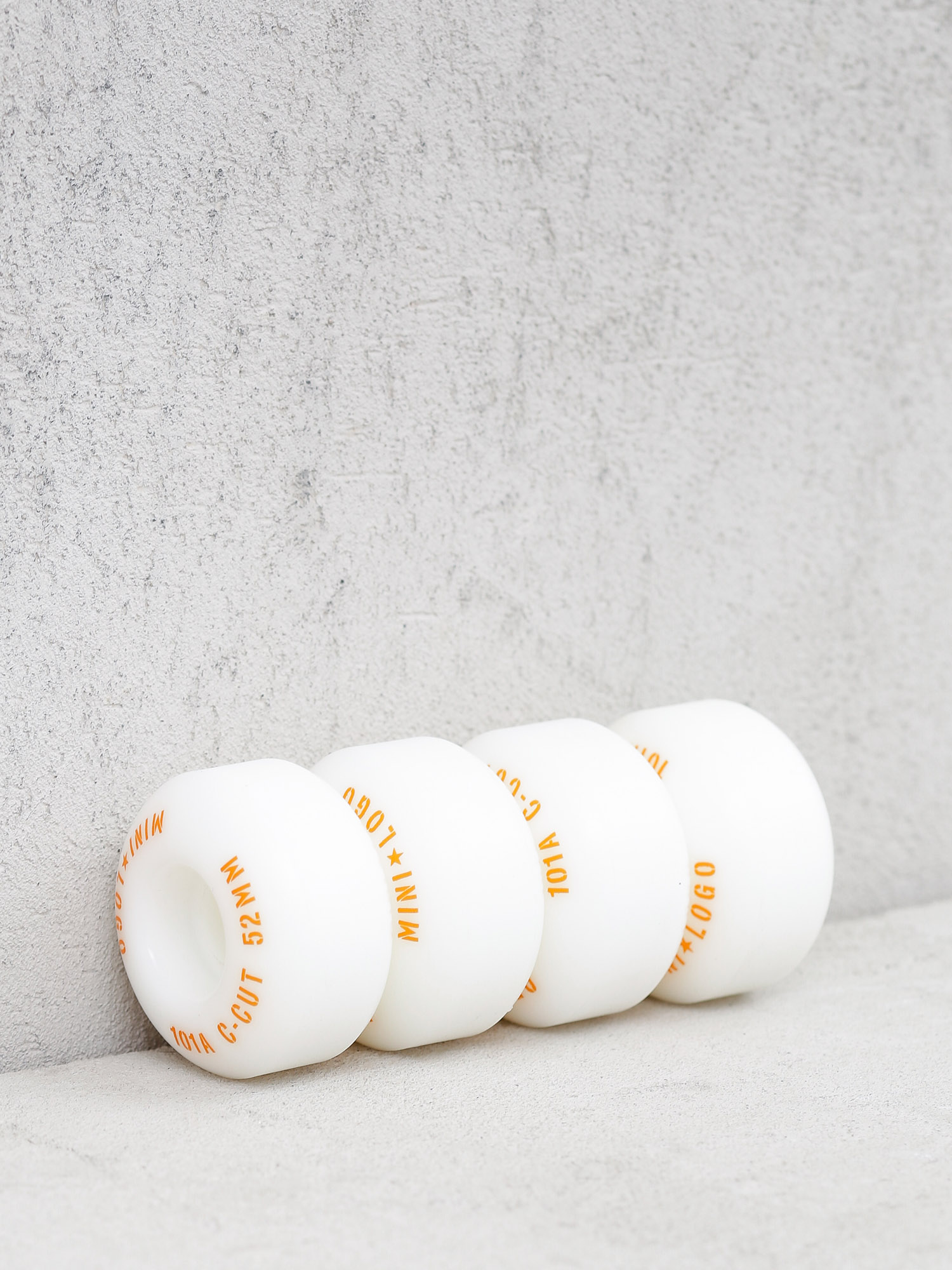 Kolieska Minilogo C Cut 2 (white)