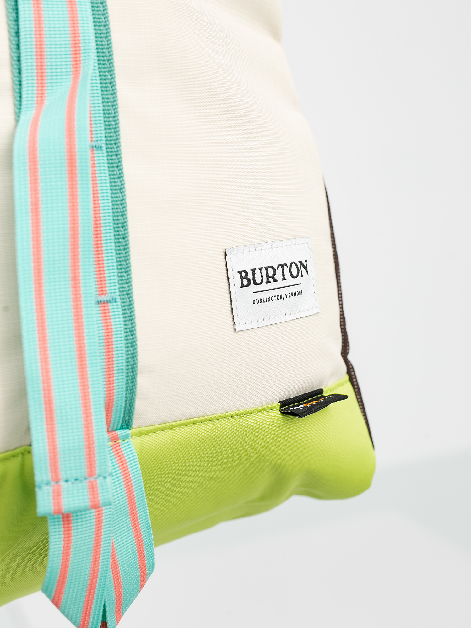 Batoh Burton Westfall (creme brulee triple ripstop cordura)