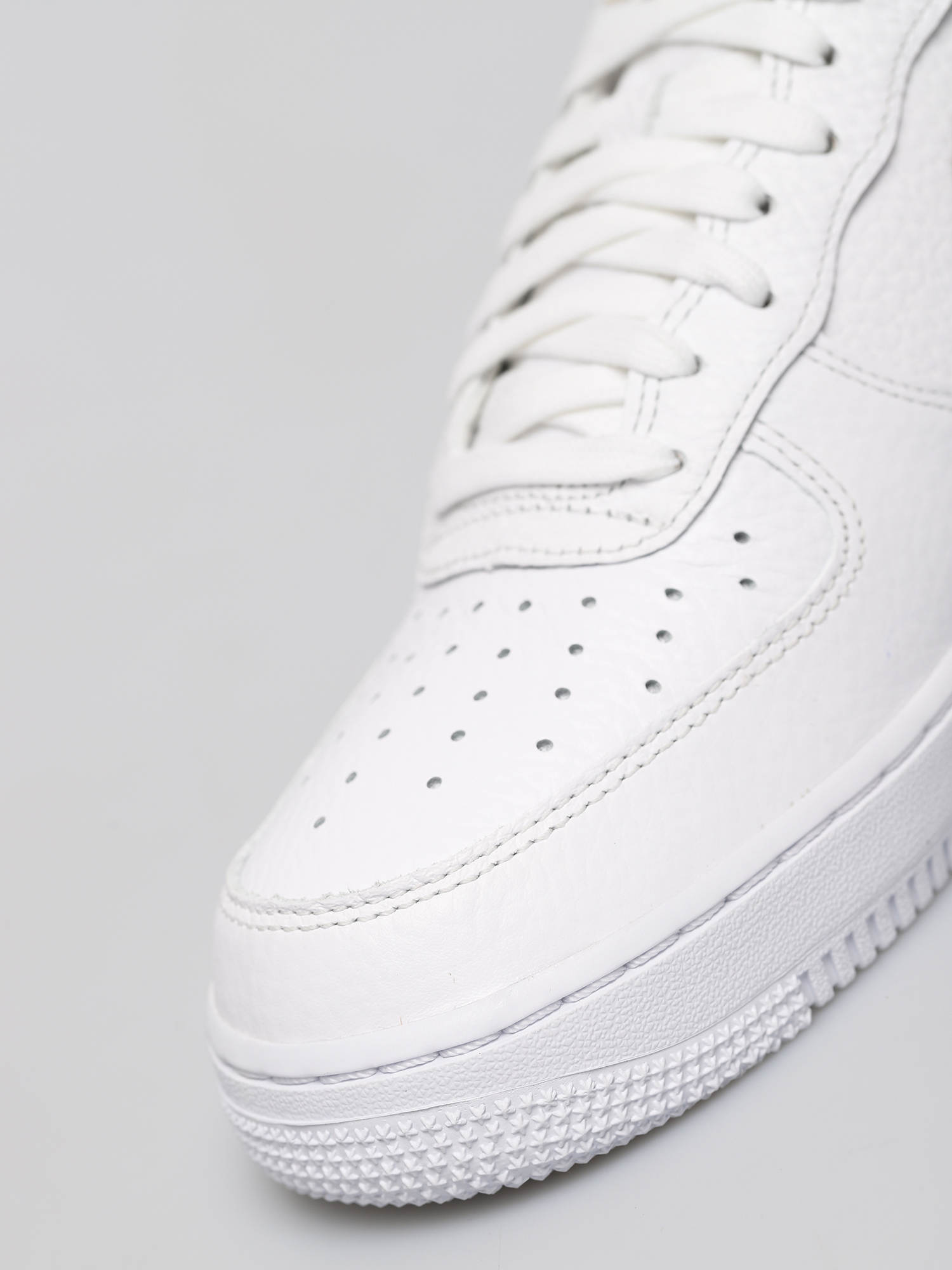 Topánky Nike Air Force 1 Lv8 (white/club gold white)