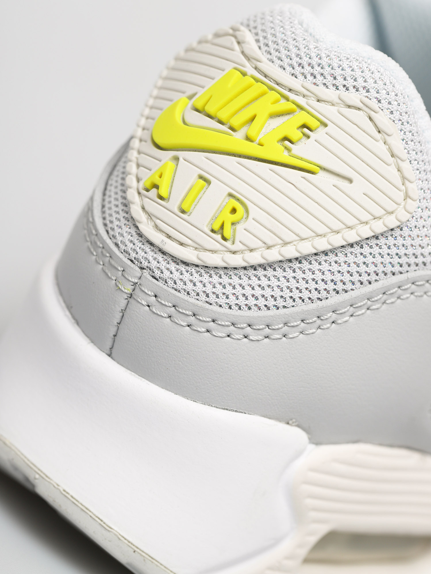 Topánky Nike Air Max 90 Wmn (white/lemon venom pure platinum sail)