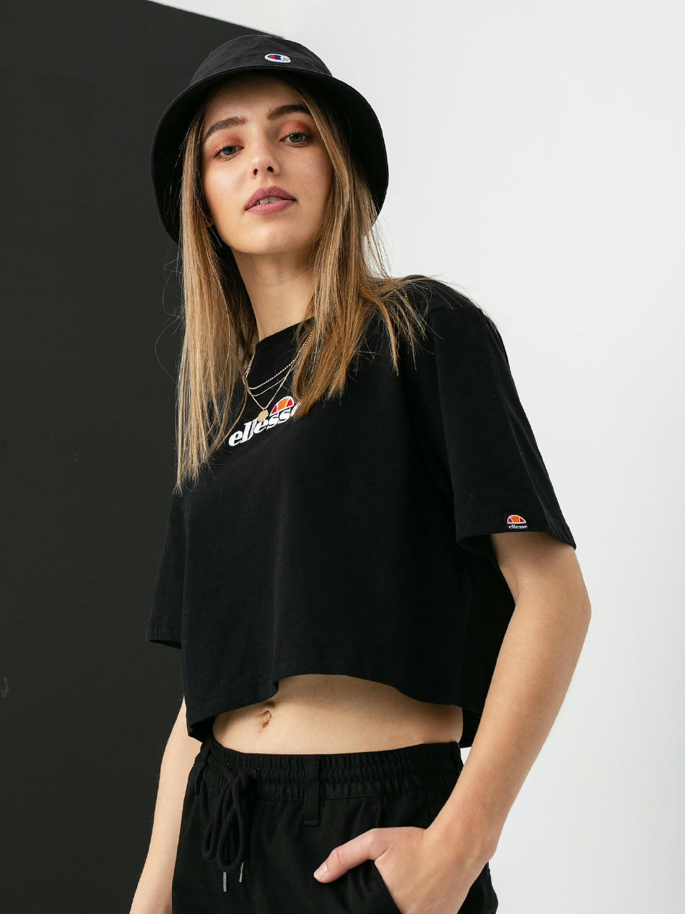 Tričko Ellesse Fireball Wmn (black)