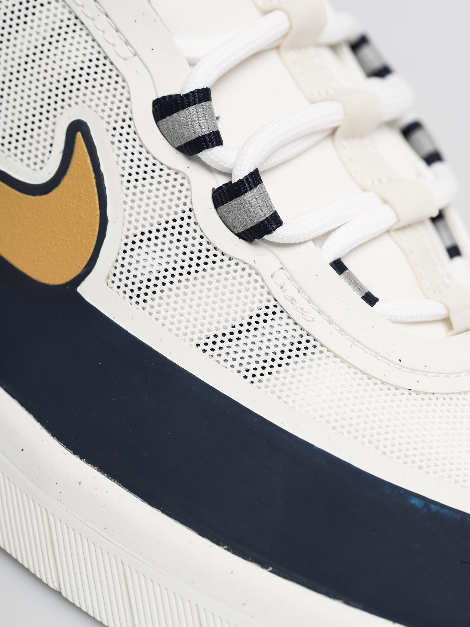 Topánky Nike SB Nyjah Free 2 0 (obsidian/club gold white obsidian)