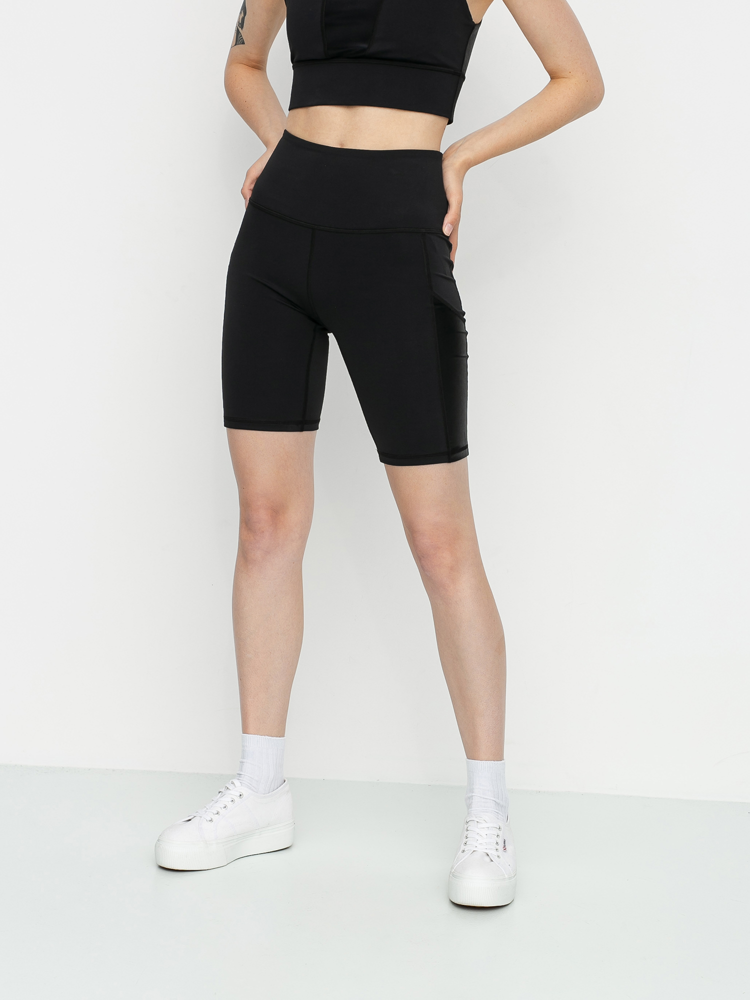 Športové šortky RVCA Va Di Short Wmn (black)