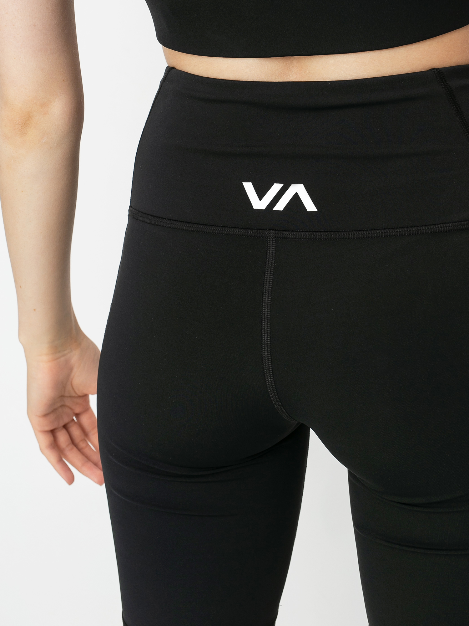 Športové šortky RVCA Va Di Short Wmn (black)