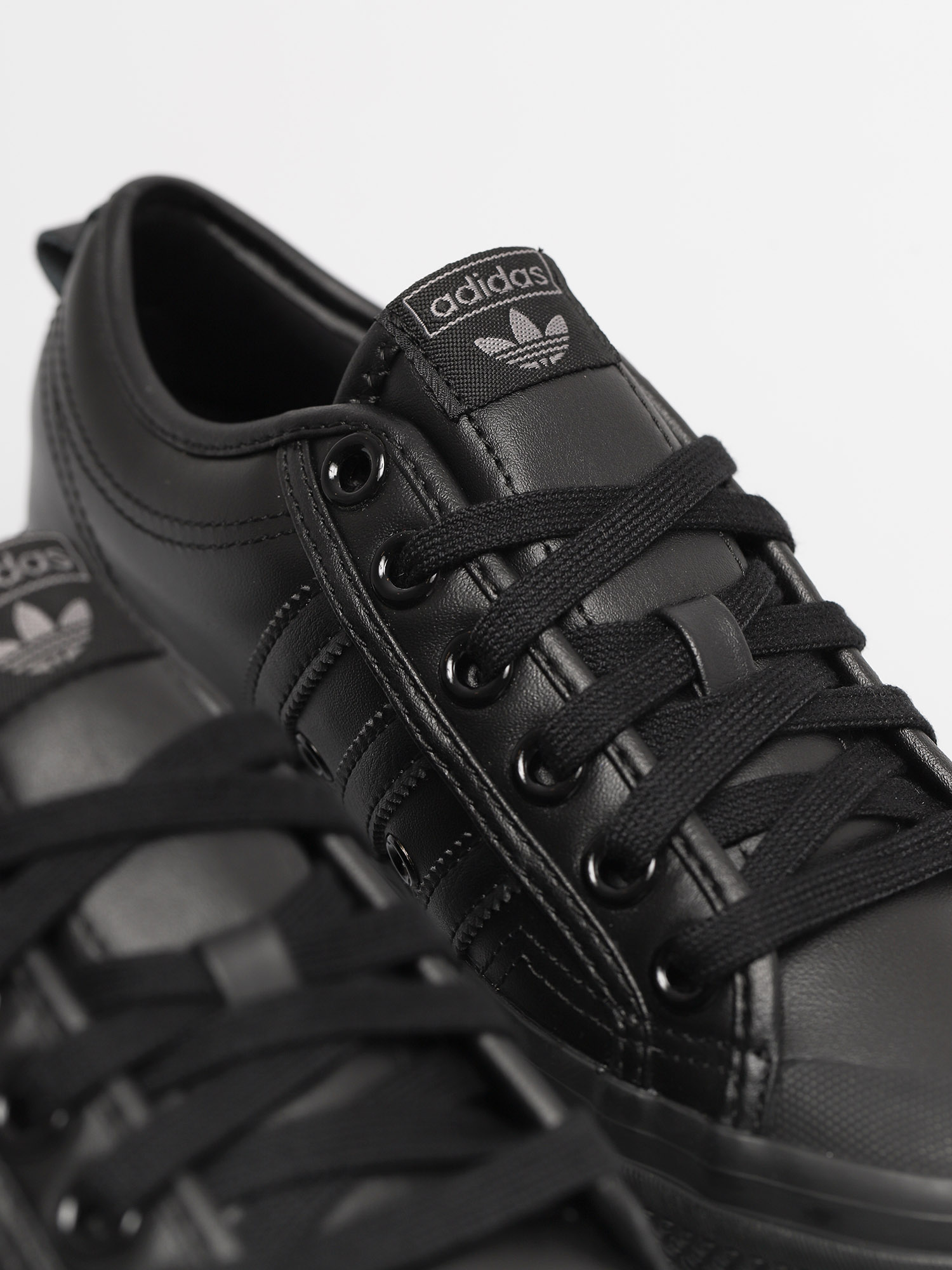 Topánky adidas Originals Nizza Platform Wmn (cblack/cblack/cblack)