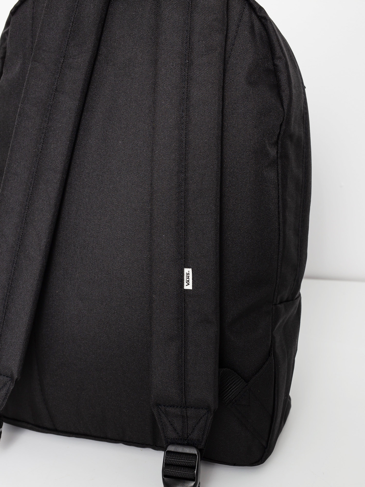 Batoh Vans Realm Classic Wmn (word check)