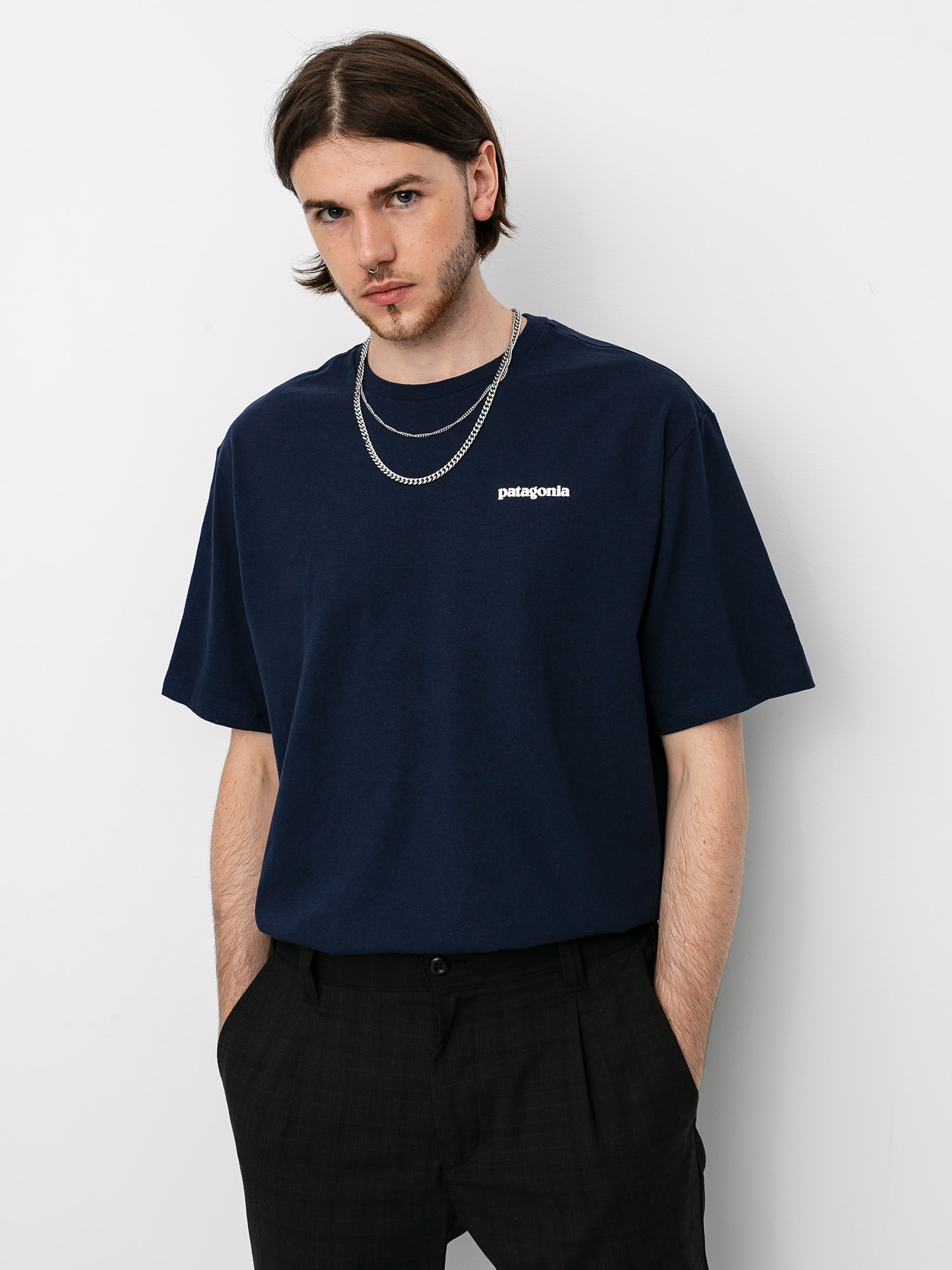 Tričko Patagonia P6 Logo Responsibili (classic navy)