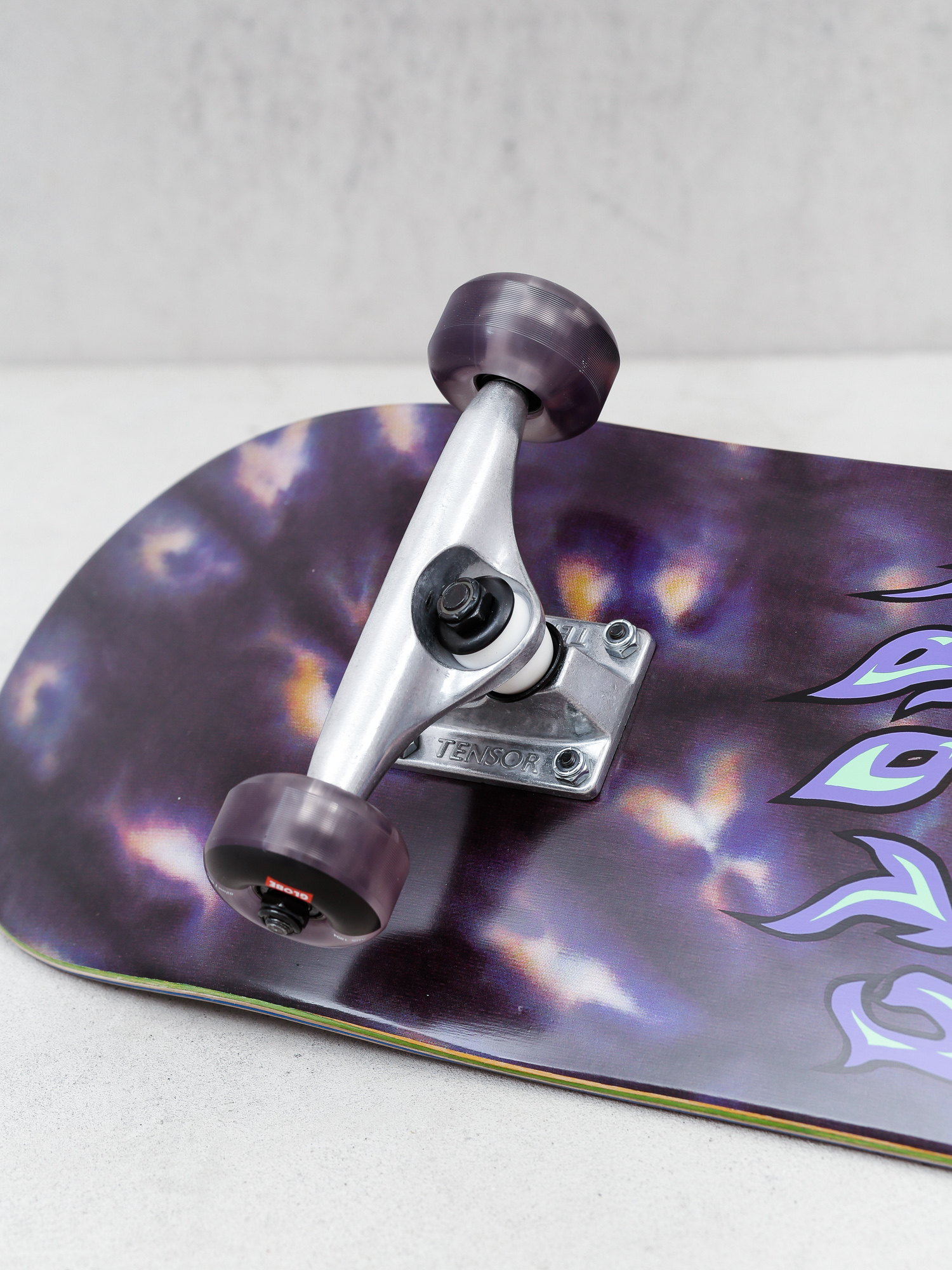 Skateboard Globe G1 Ablaze (black dye)