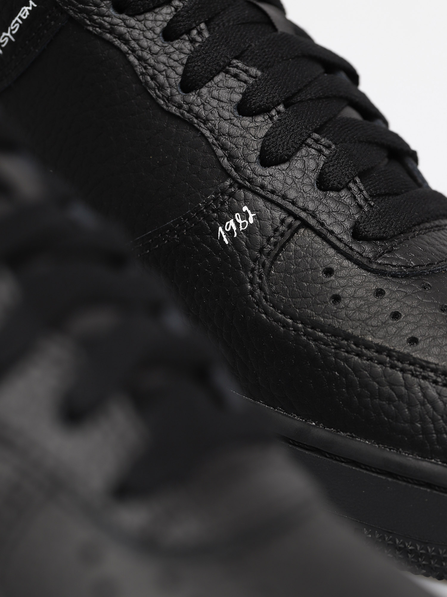 Topánky Nike Air Force 1 Lv8 Utility (black/white black)
