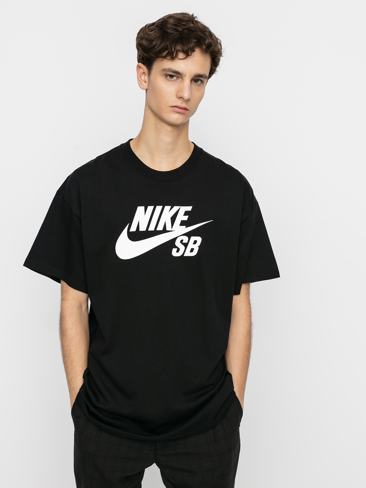 Tričko Nike SB Logo (black/white)