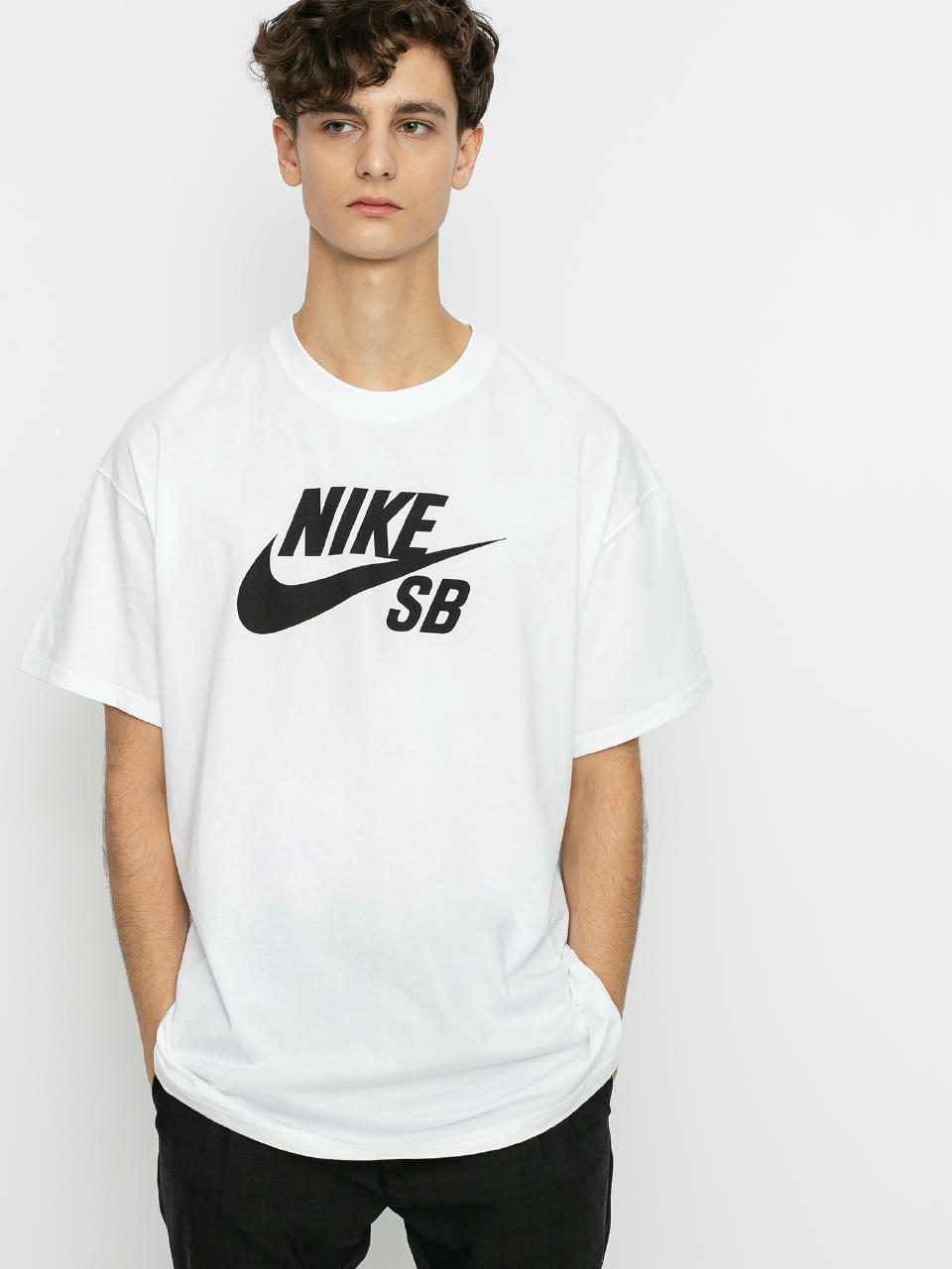 Tričko Nike SB Logo (white/black)