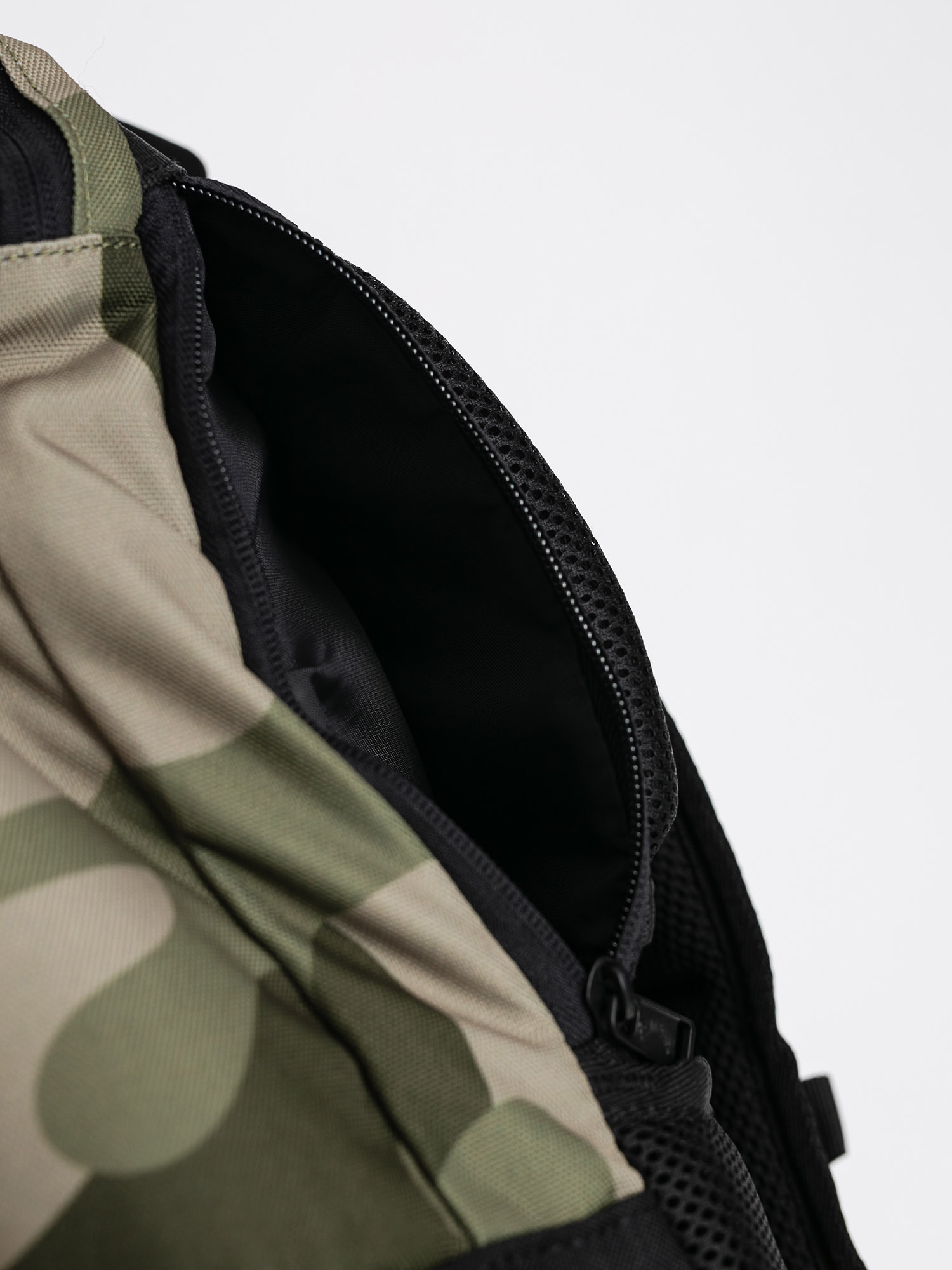 Batoh Billabong Combat Pack (camo)