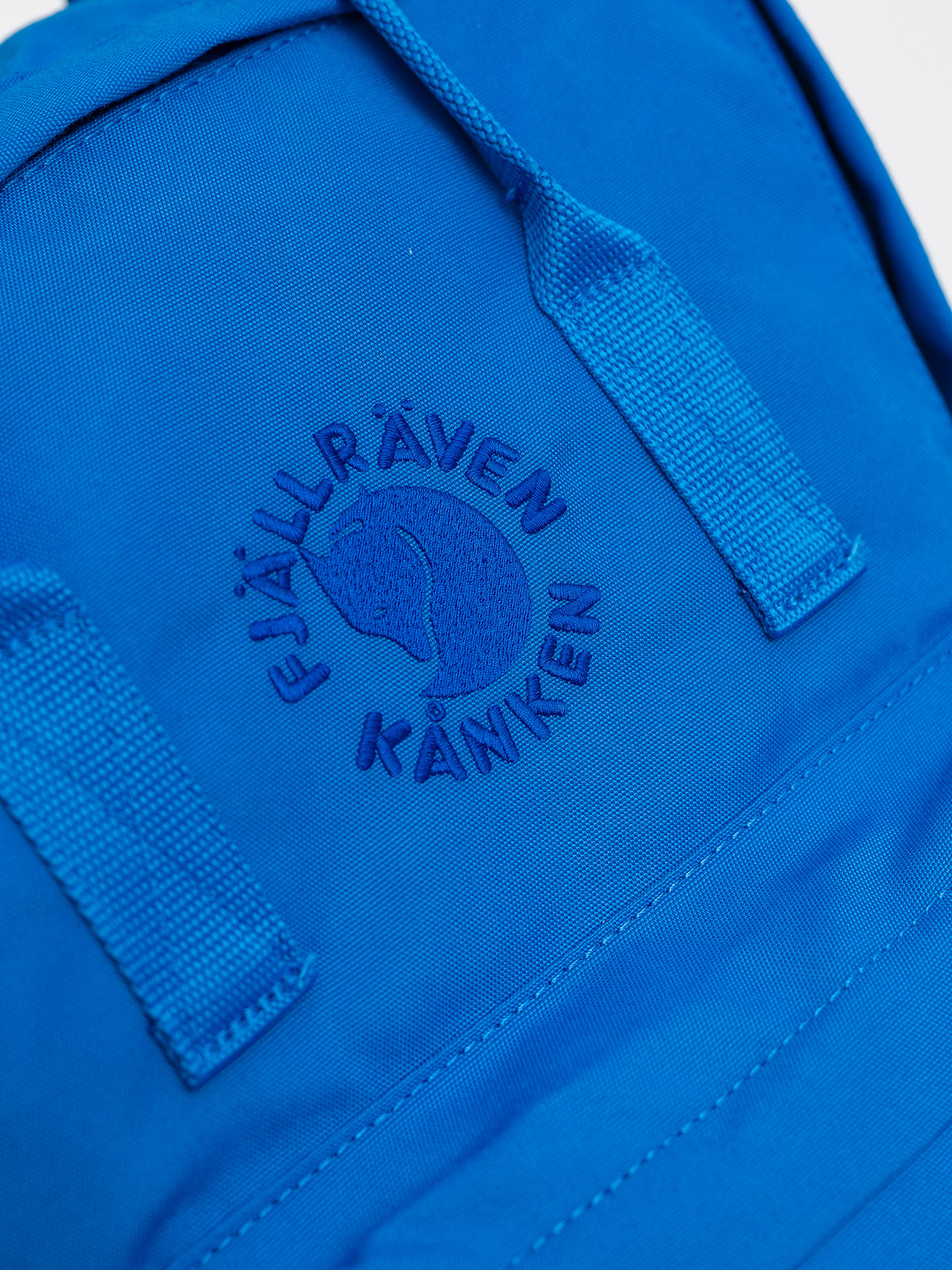 Batoh Fjallraven Re-Kanken (un blue)