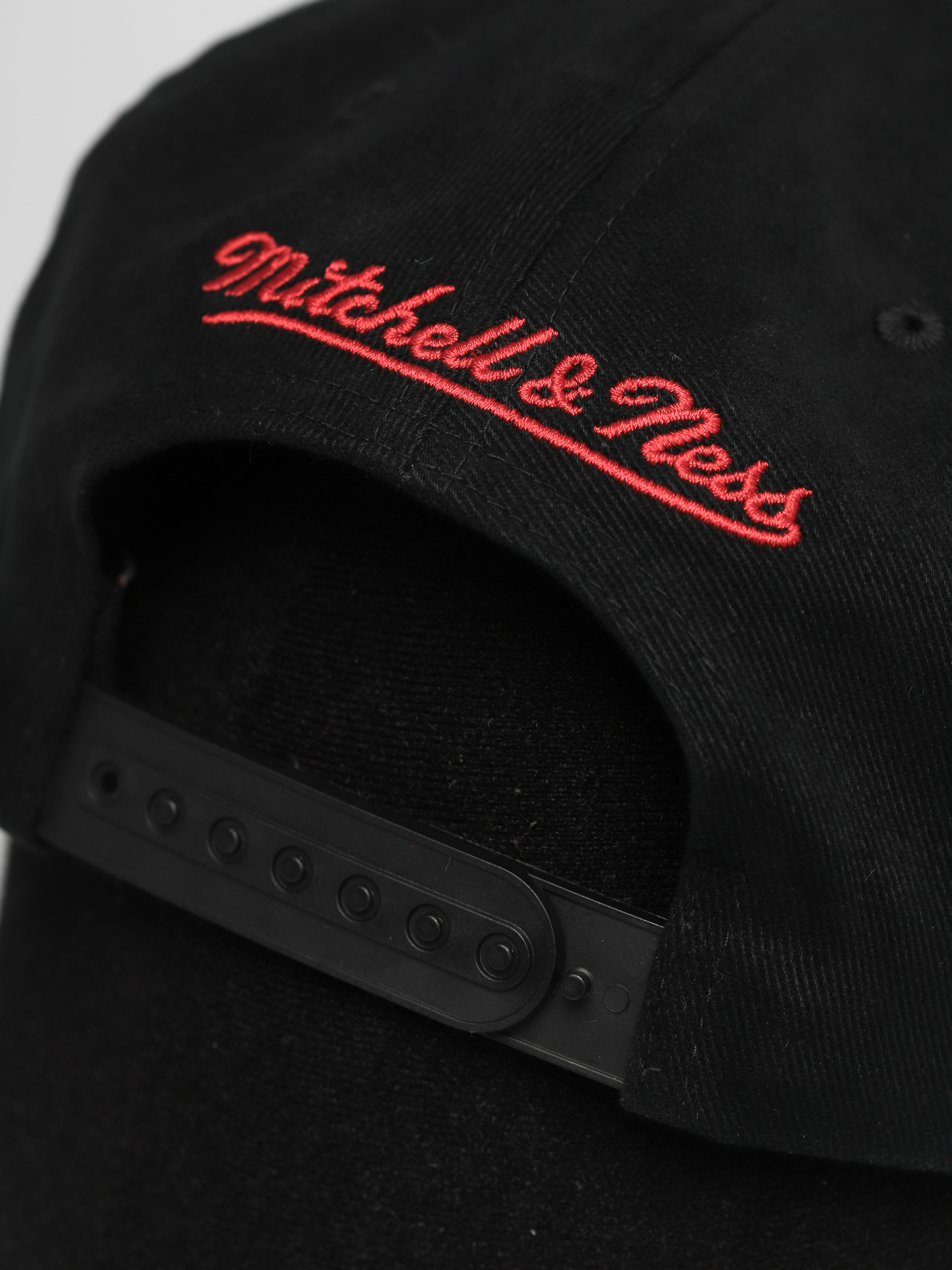 Šiltovka Mitchell & Ness Vintage Tailscript 110 Chibul ZD (black)