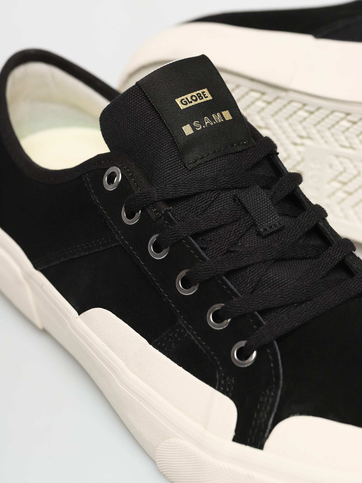 Topánky Globe Surplus (black/cream/montano)