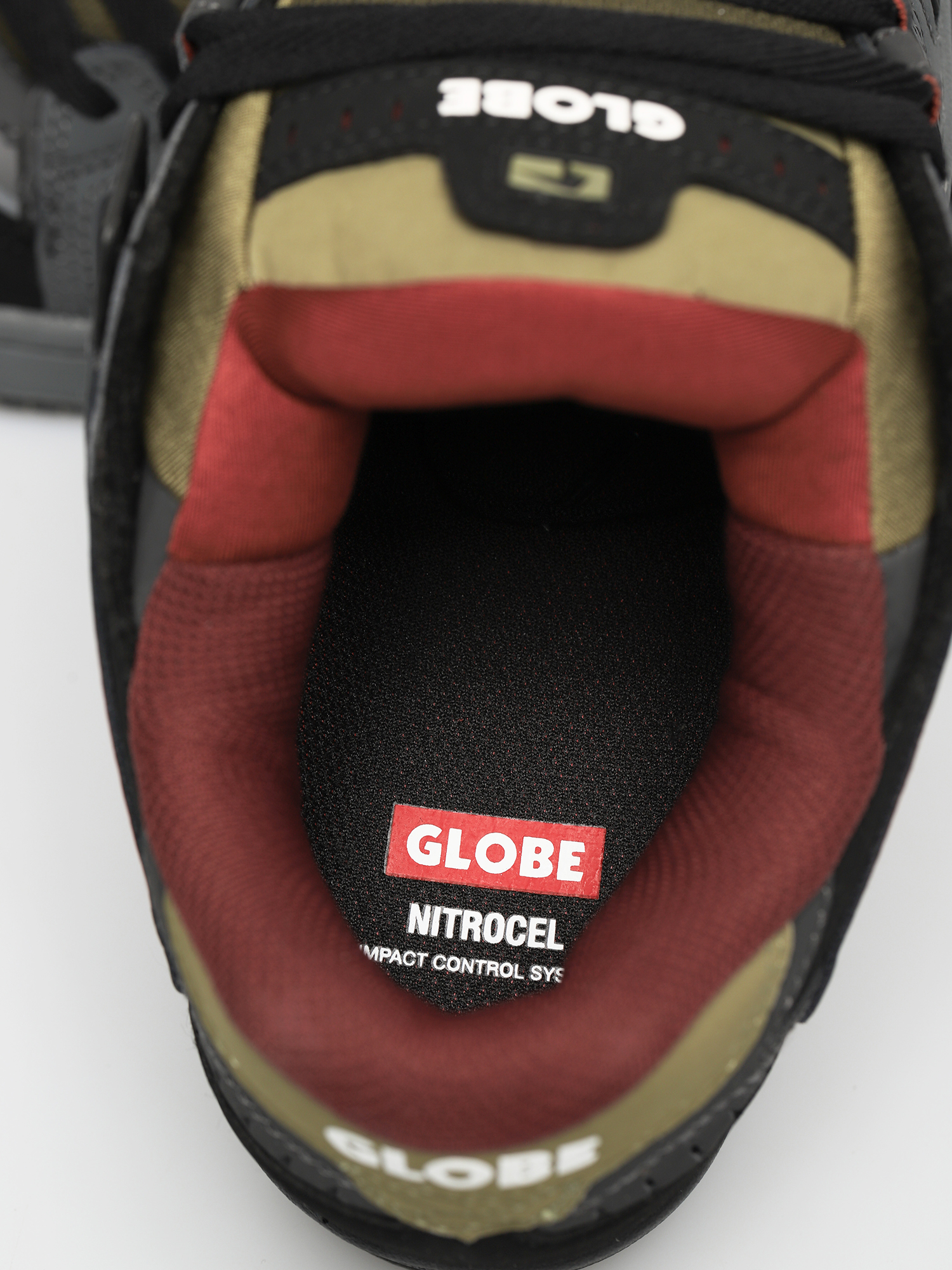 Topánky Globe Sabre (charcoal/black/iron)