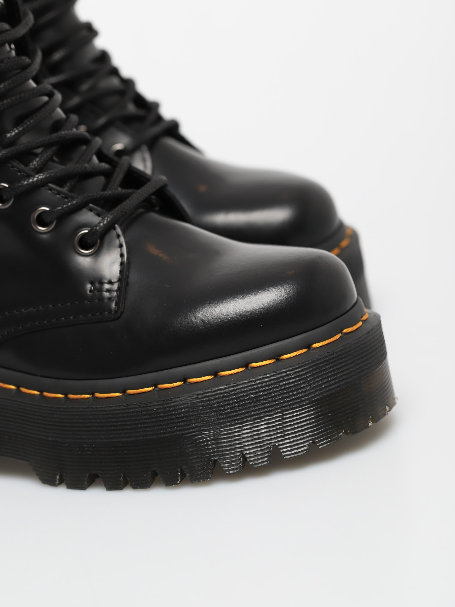 Topánky Dr. Martens Jadon (polished smooth black)