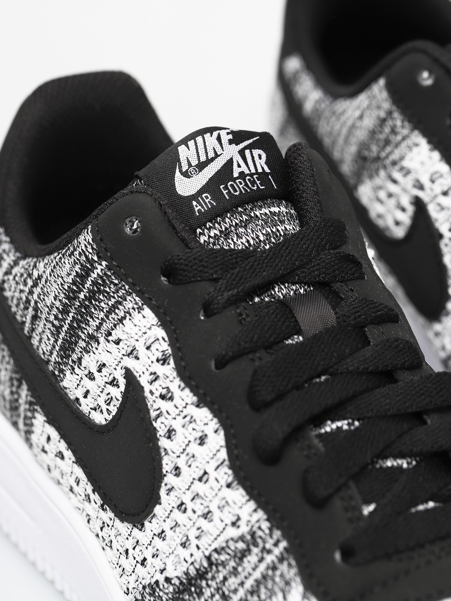 Topánky Nike Af1 Flyknit Low (black/pure platinum black white)