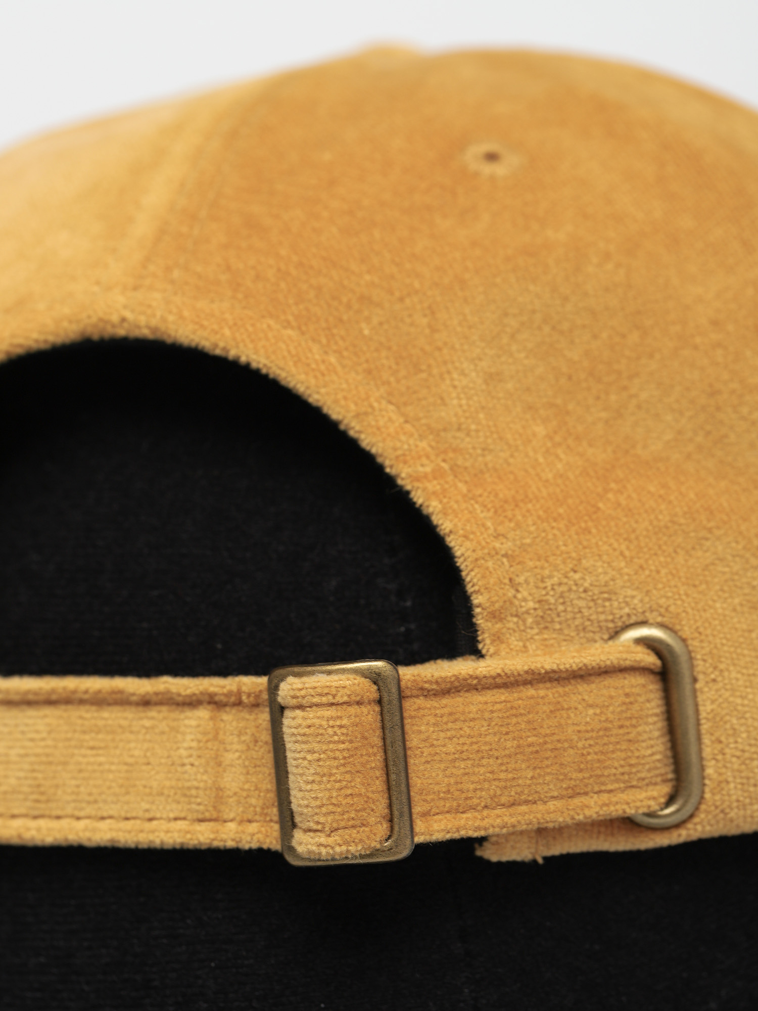 Šiltovka Stussy Big Logo Velveteen Low Pro ZD (yellow)