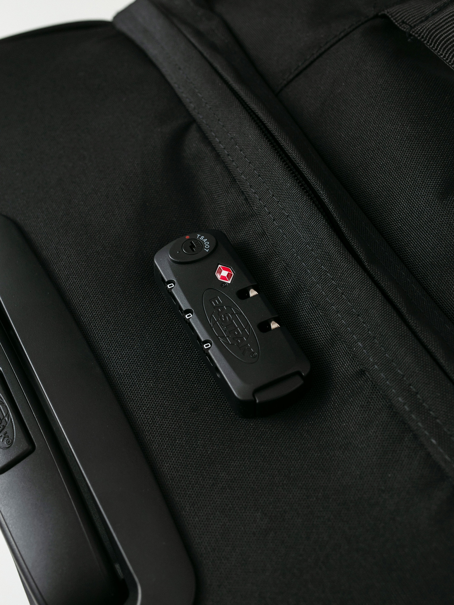 Kufor Eastpak Tranverz L (black)