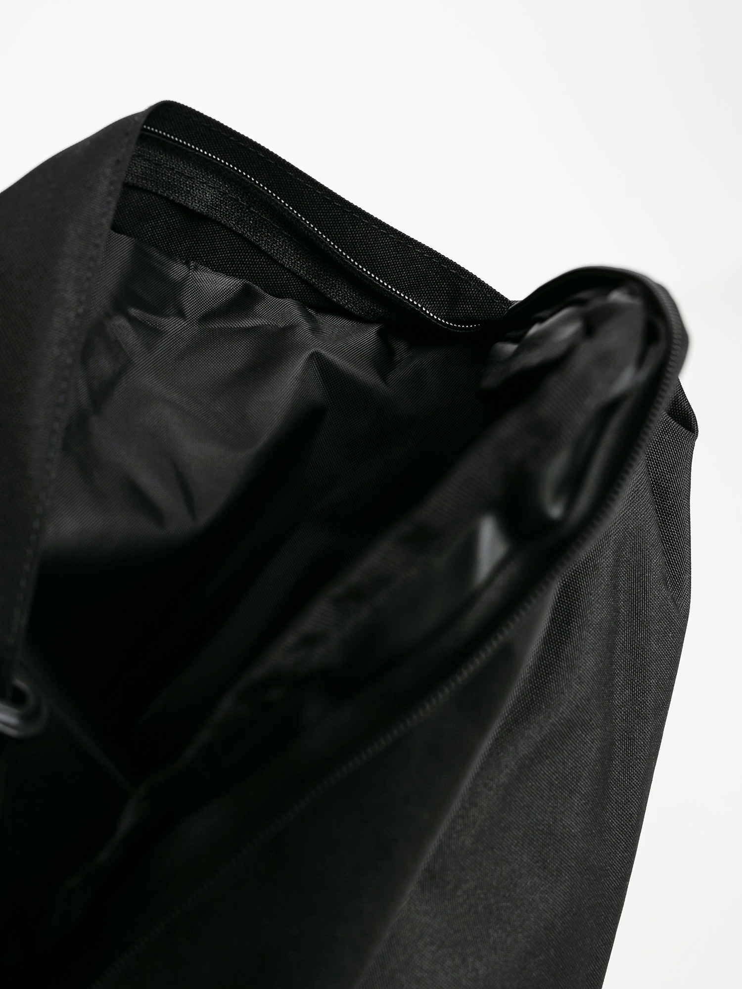 Taška Eastpak Reader M (black)