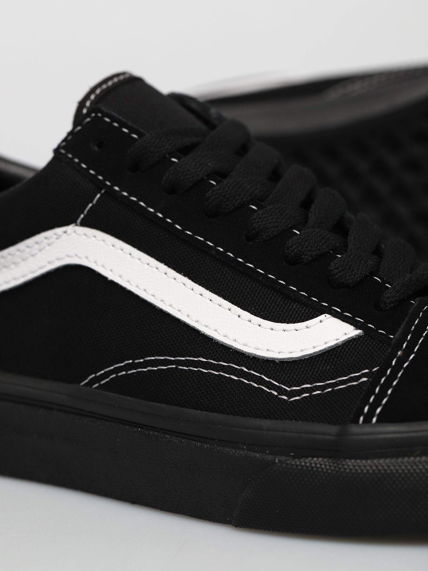 Topánky Vans Old Skool (suede/canvas black/black/true white)