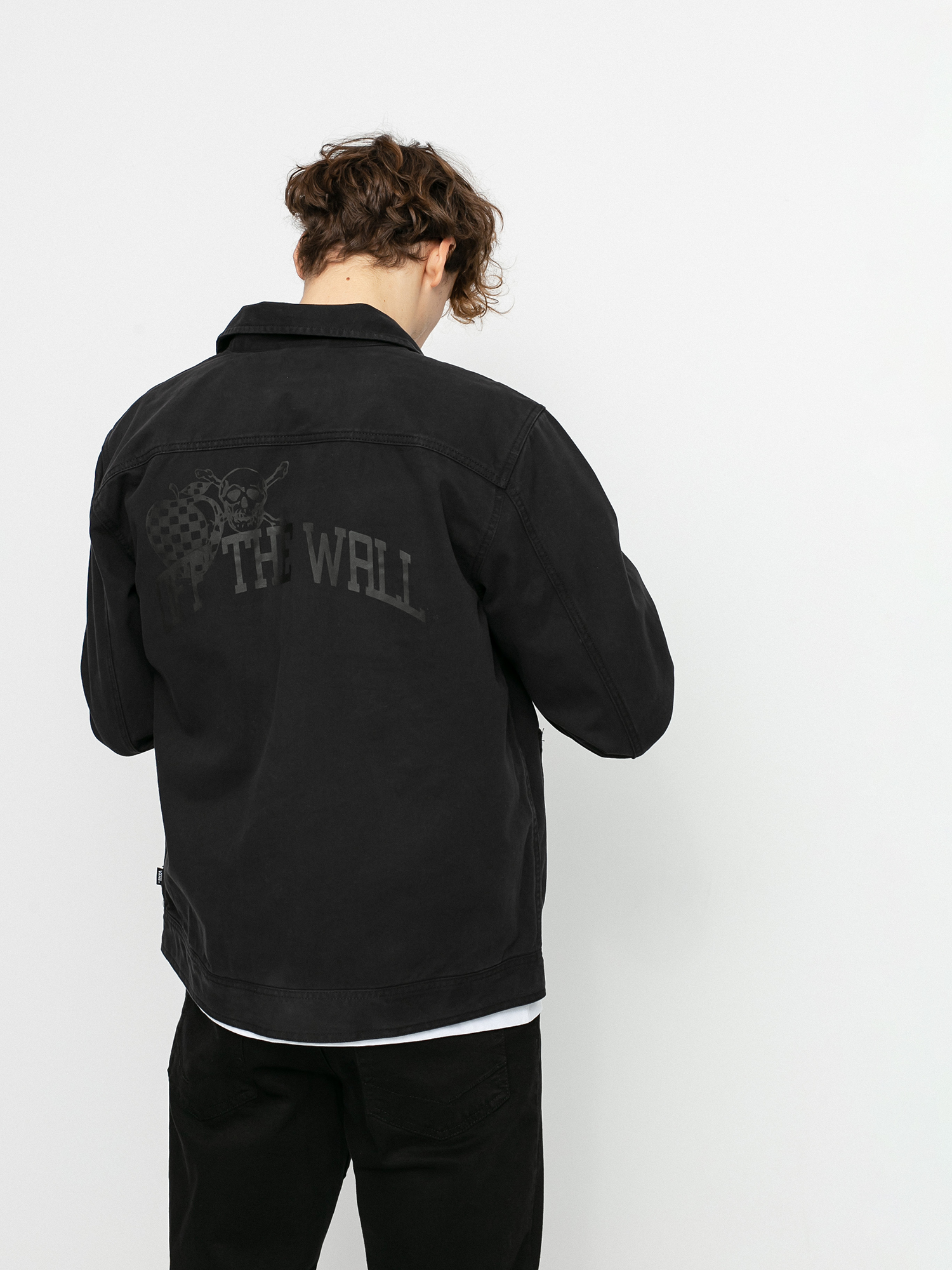 Bunda Vans New Varsity Drill Chore (black)