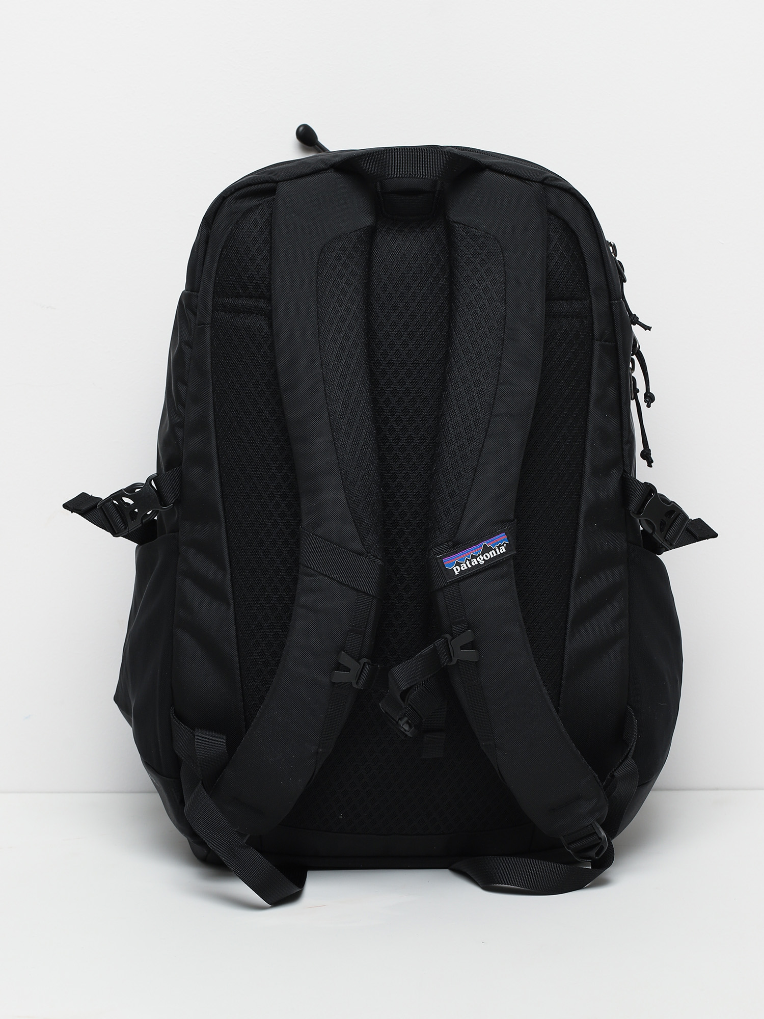 Batoh Patagonia Chacabuco Pack 30L (black)