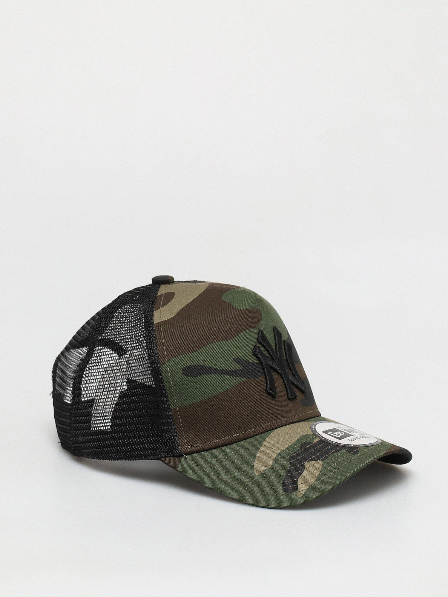 Šiltovka New Era Clean Trucker New York Yankees ZD (woodland camo/black)