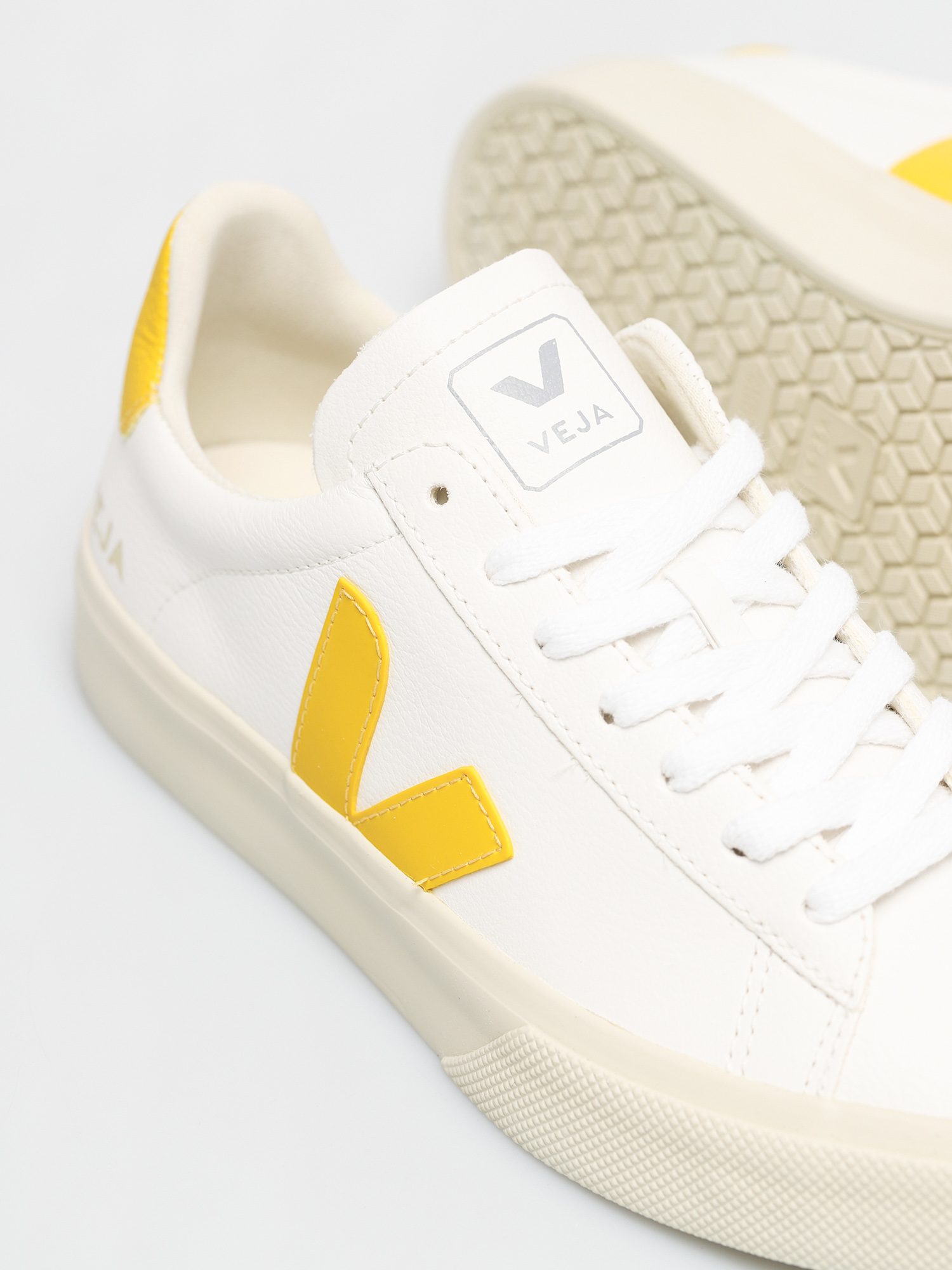 Topánky Veja Campo Wmn (chromefree leather extra white tonic)