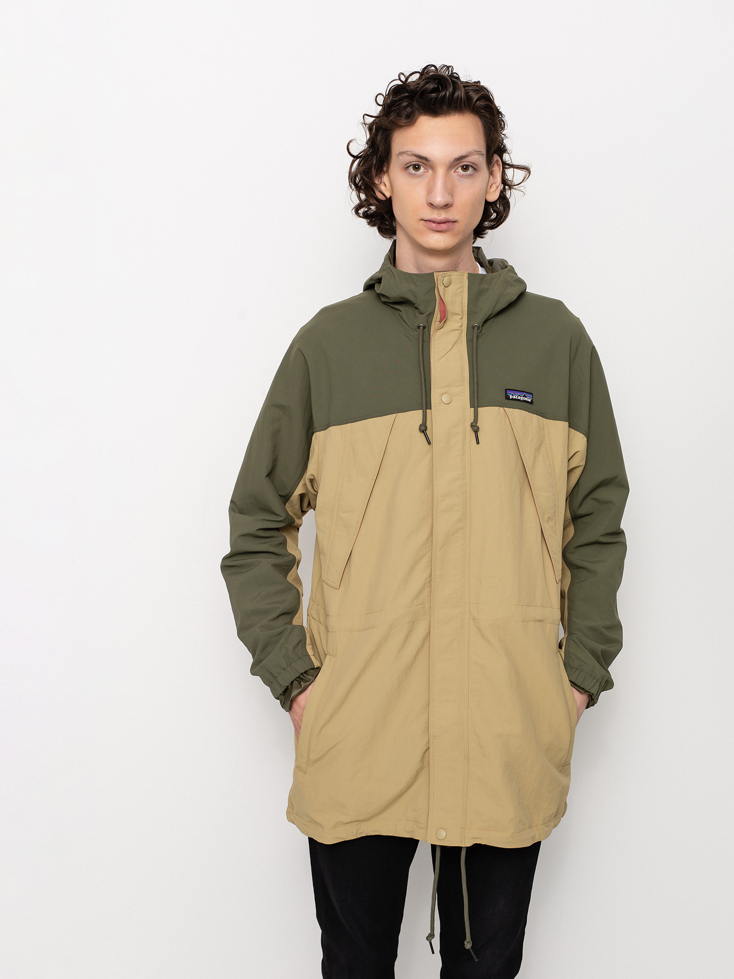 Bunda Patagonia Recycled Nylon Parka 