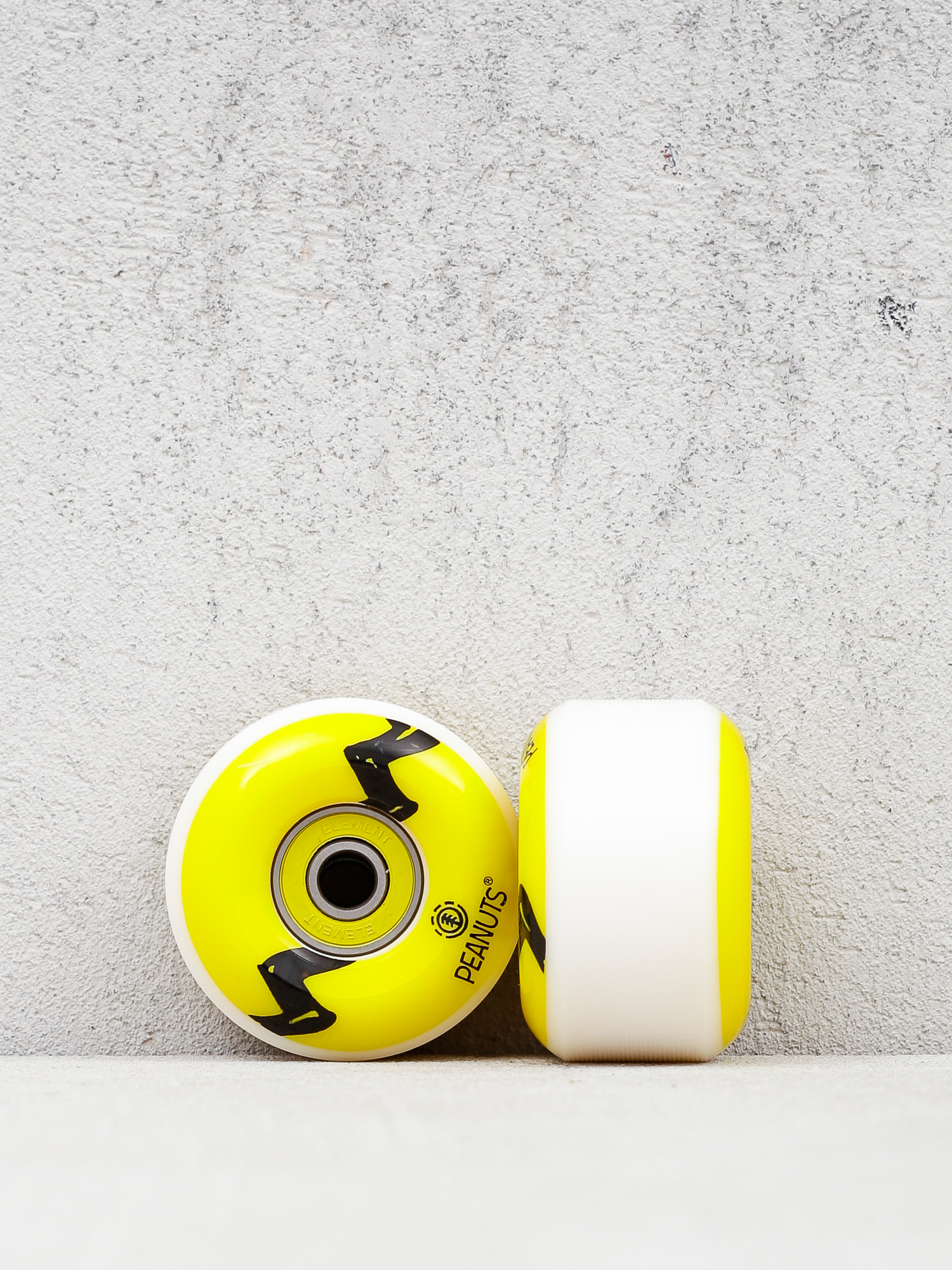 Kolieska Element Peanuts Charlie Brow (assorted)