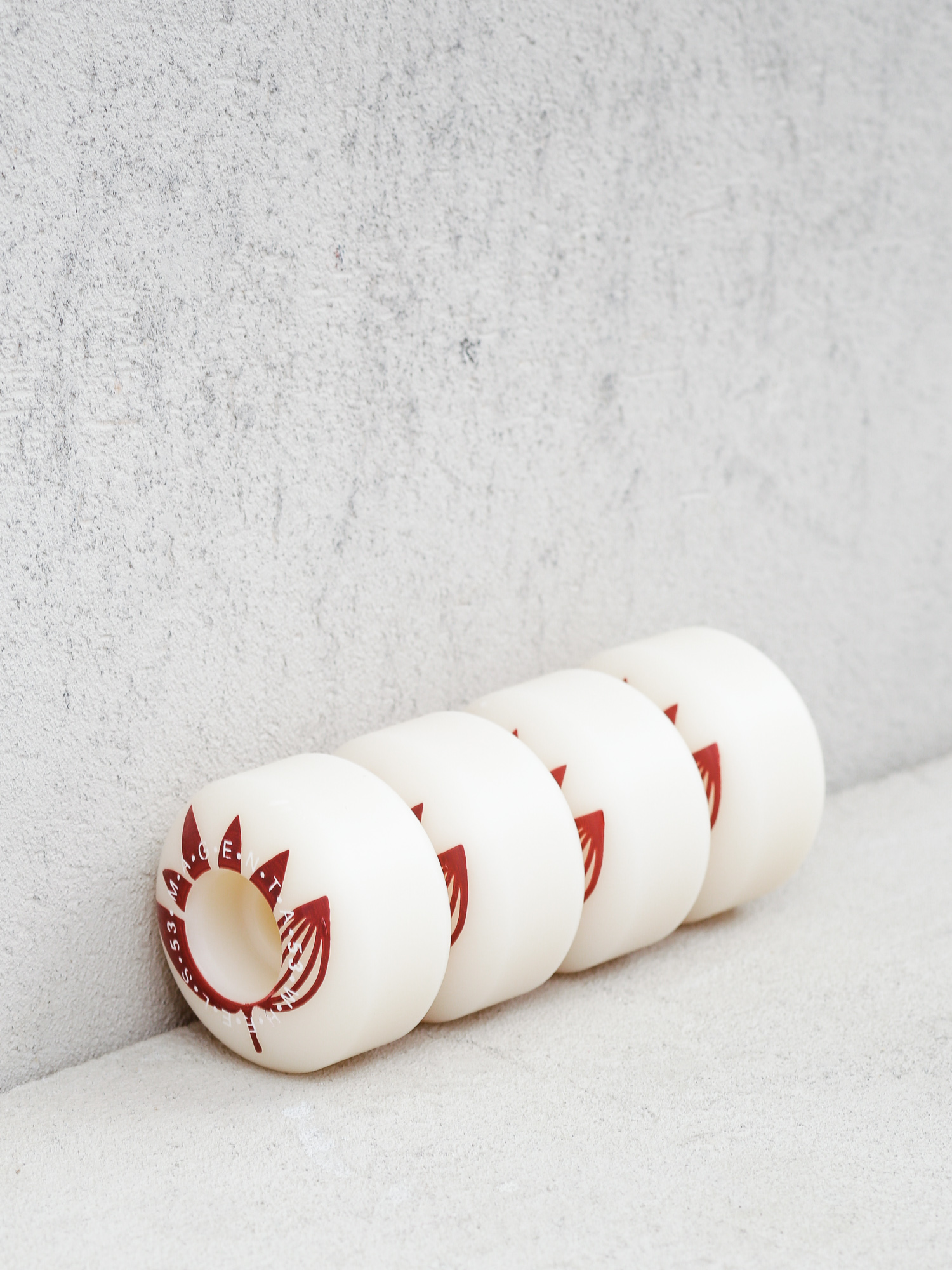 Kolieska Magenta Plant Power (wine)