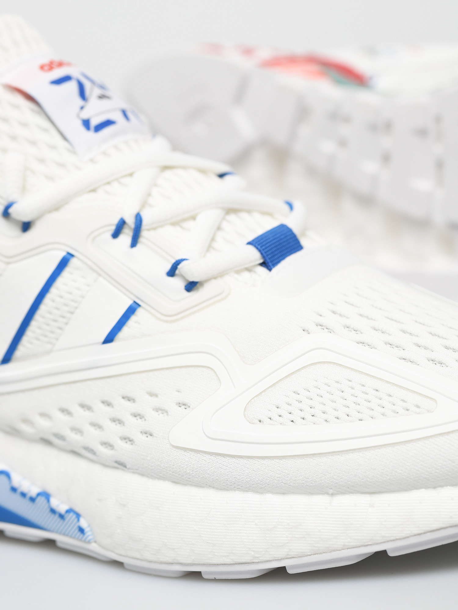 Topánky adidas Originals Zx 2K Boost (ftwwht/blue/orange)