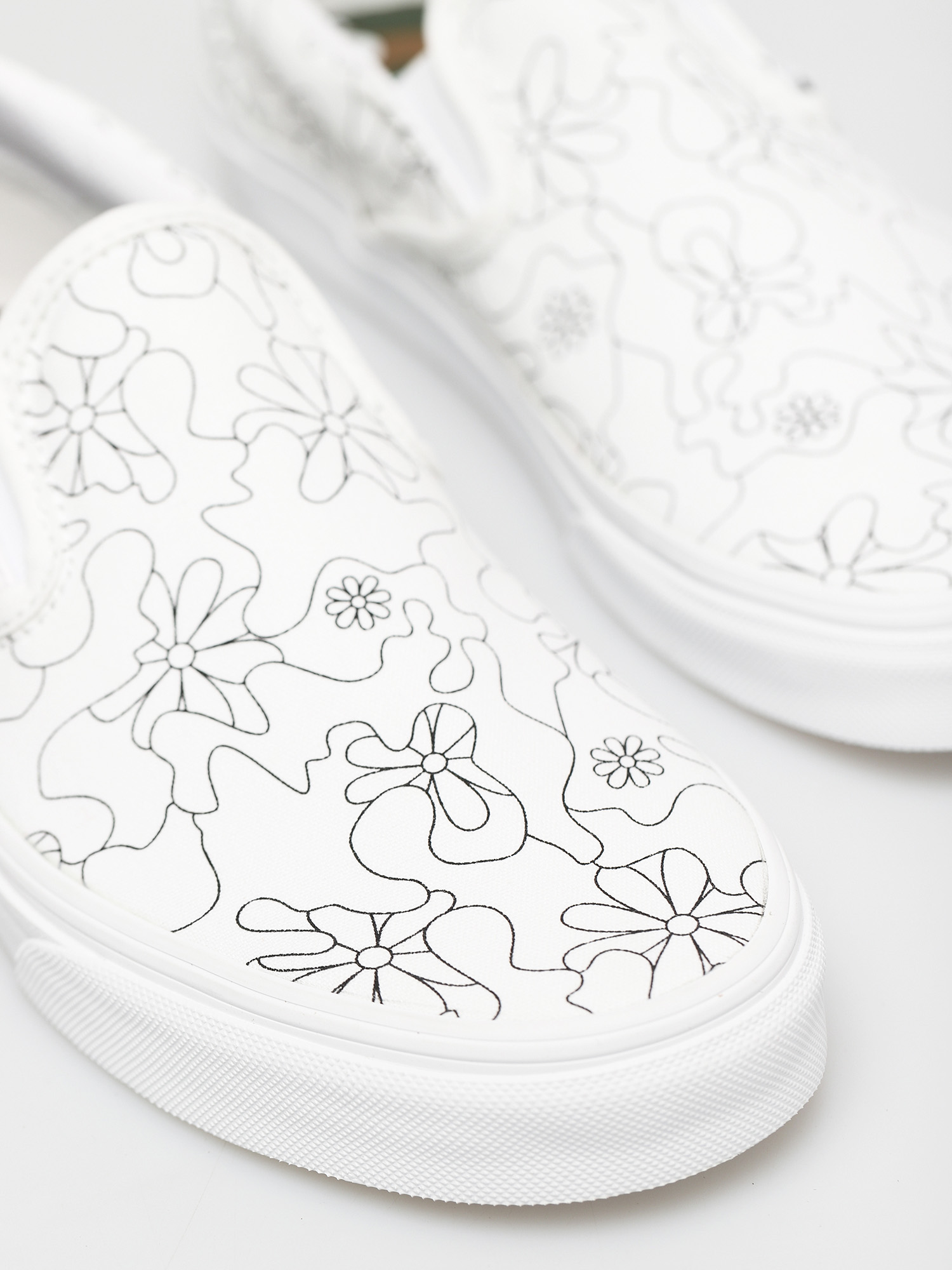 vans daisy slip on